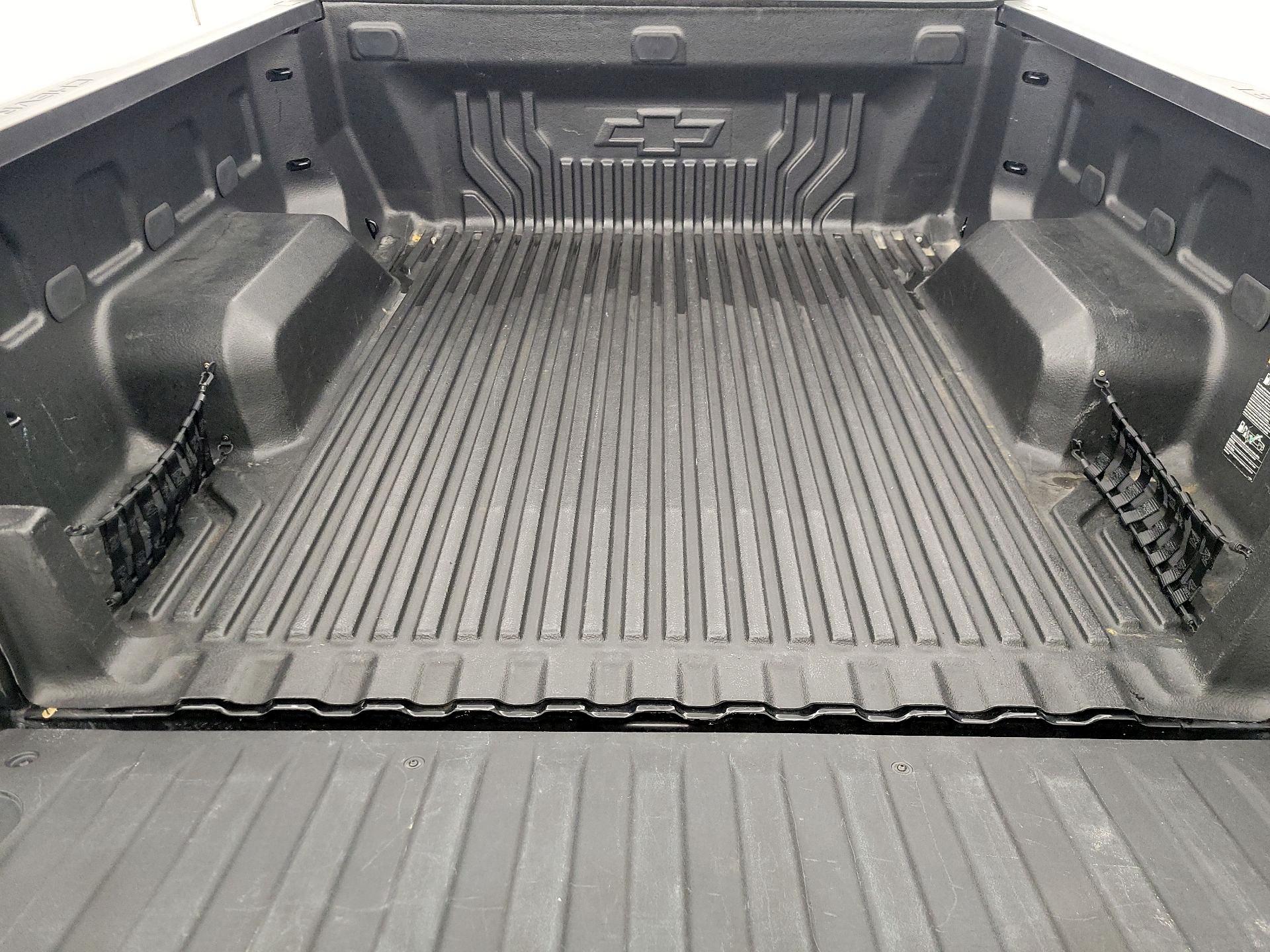 Thumbnail: 2023 Chevrolet Silverado 1500 - 20