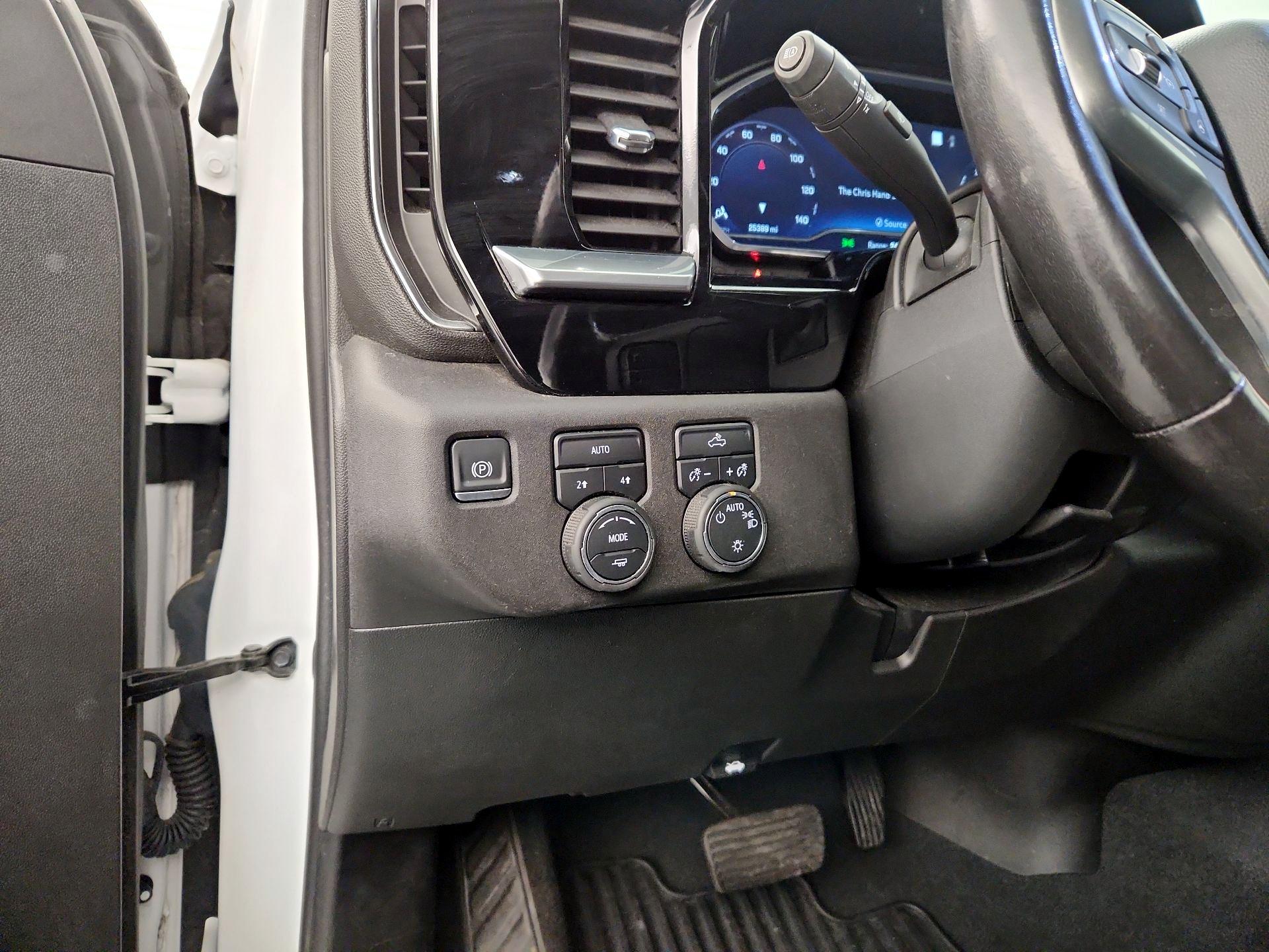 Thumbnail: 2022 Chevrolet Silverado 1500 - 13