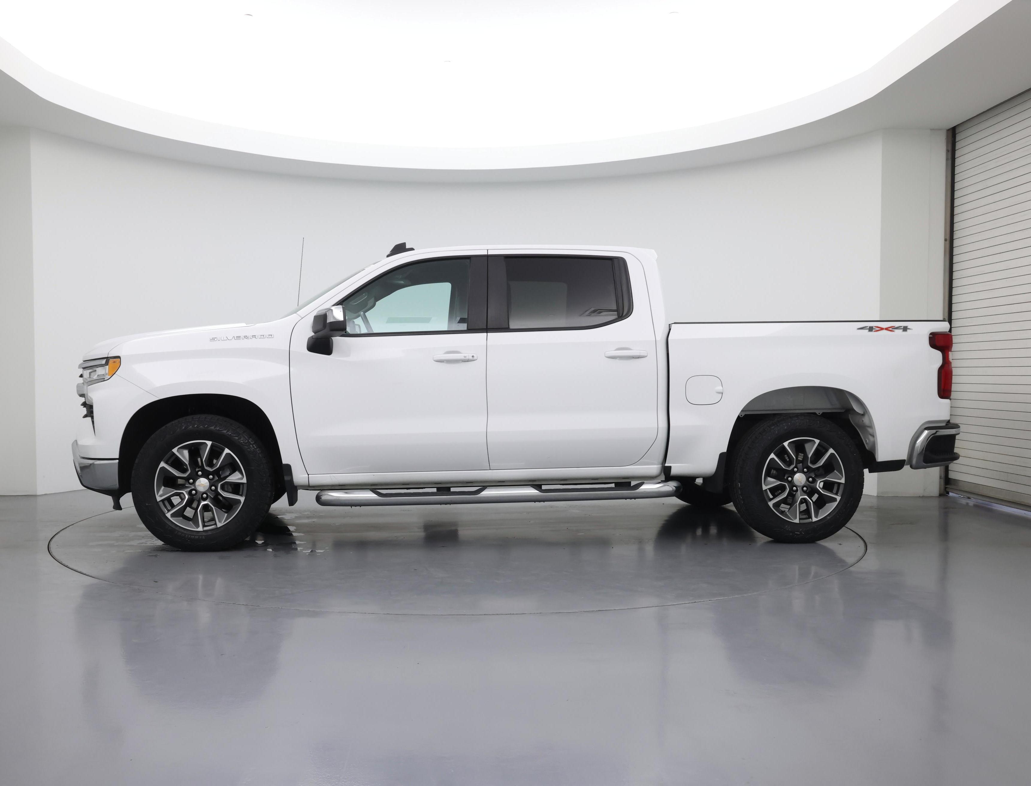 Thumbnail: 2022 Chevrolet Silverado 1500 - 3