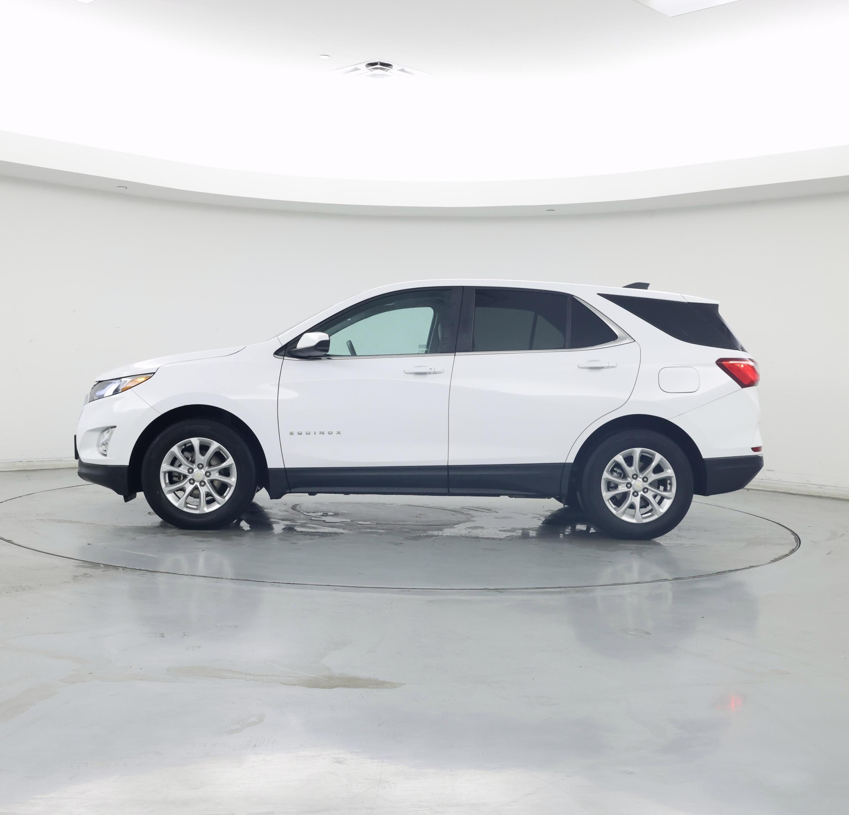 Thumbnail: 2021 Chevrolet Equinox - 3