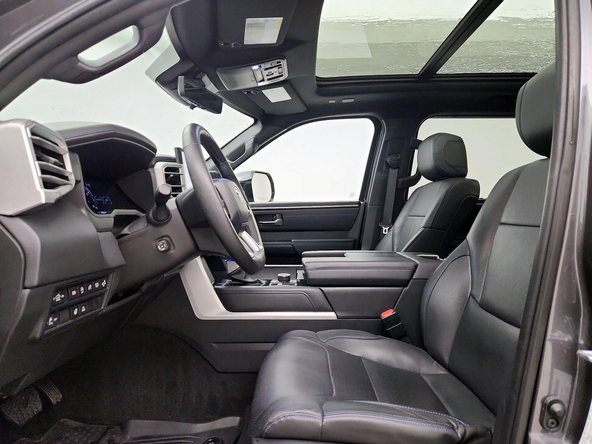 Thumbnail: 2022 Toyota Tundra - 11