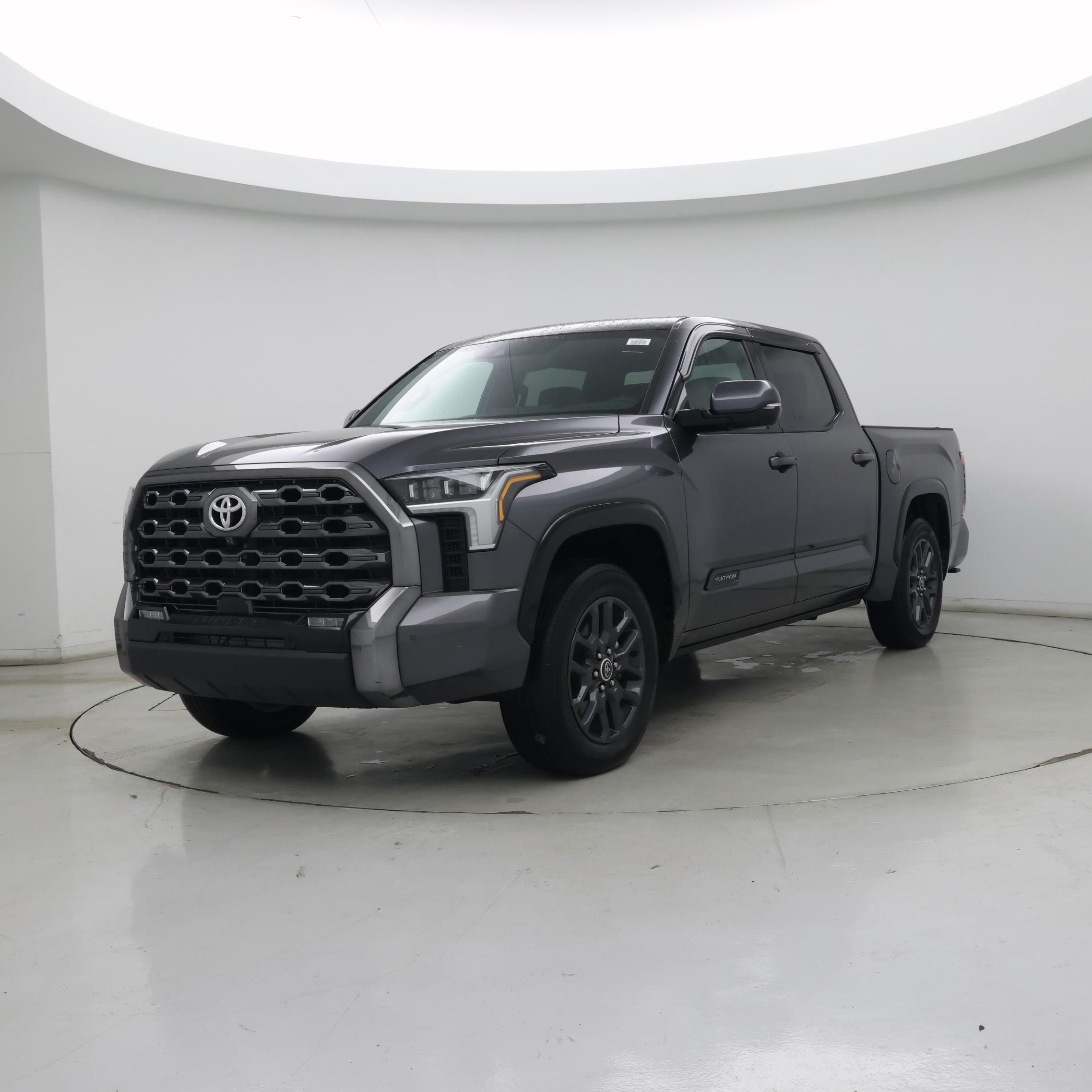 Thumbnail: 2022 Toyota Tundra - 4