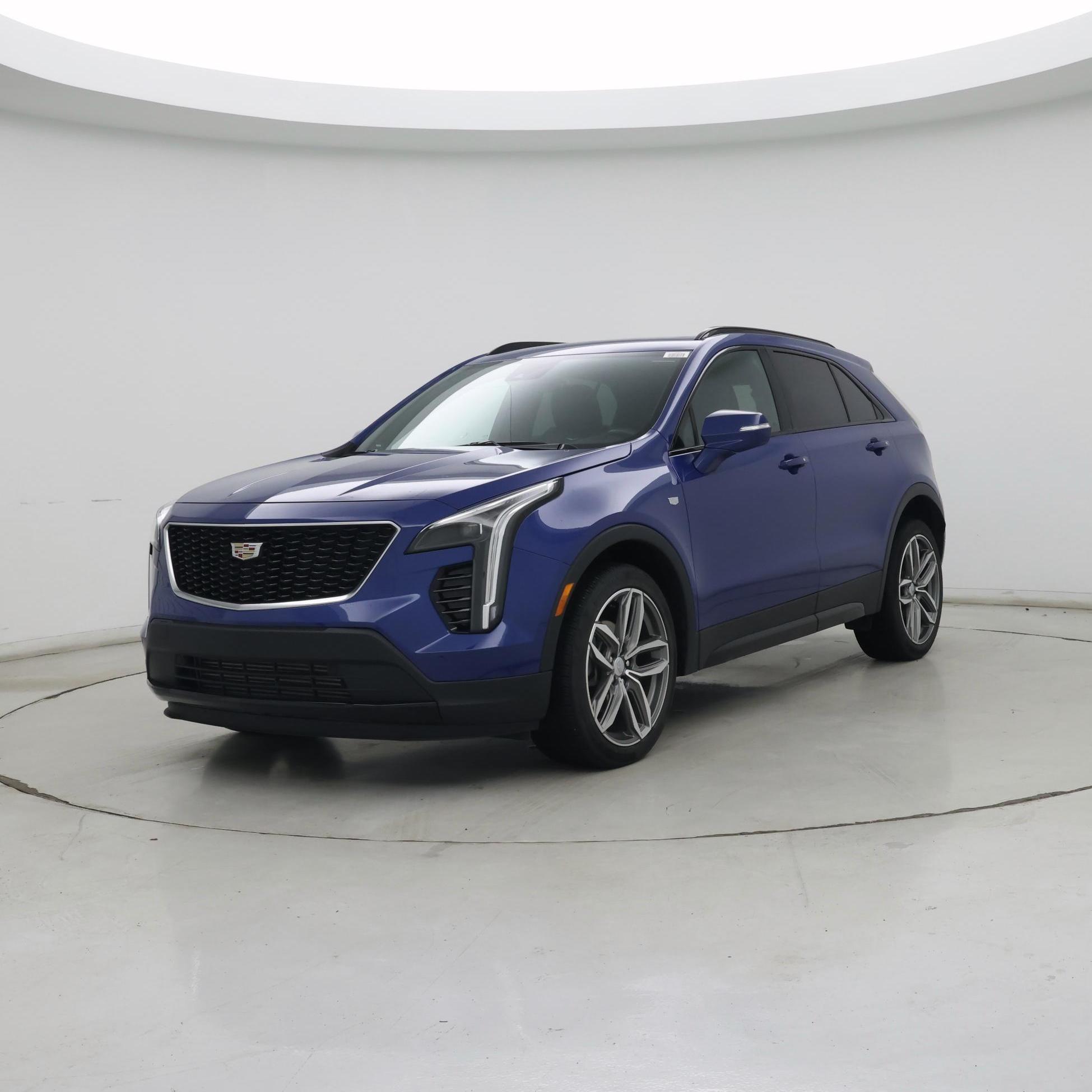 Thumbnail: 2023 Cadillac XT4 - 4
