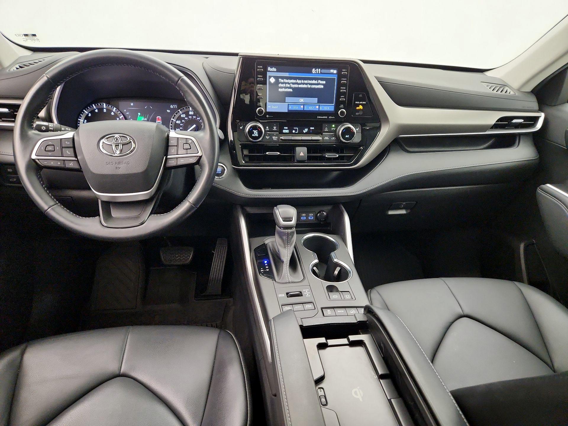 Thumbnail: 2022 Toyota Highlander - 9