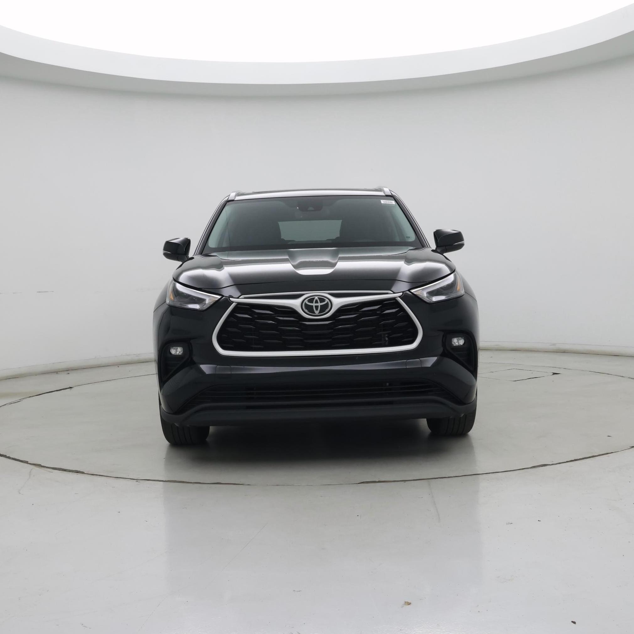 Thumbnail: 2022 Toyota Highlander - 5