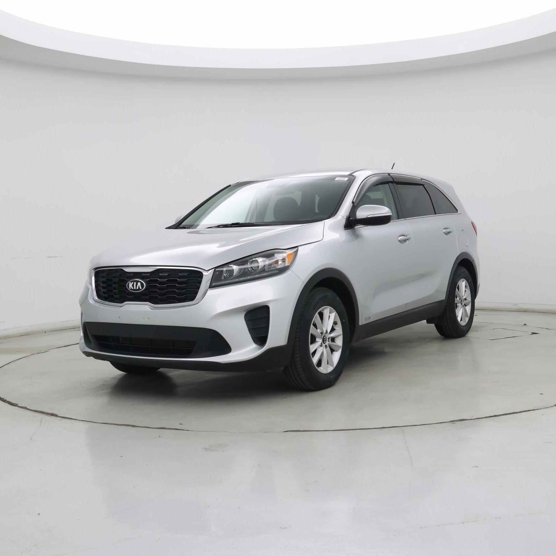 Thumbnail: 2019 Kia Sorento - 4