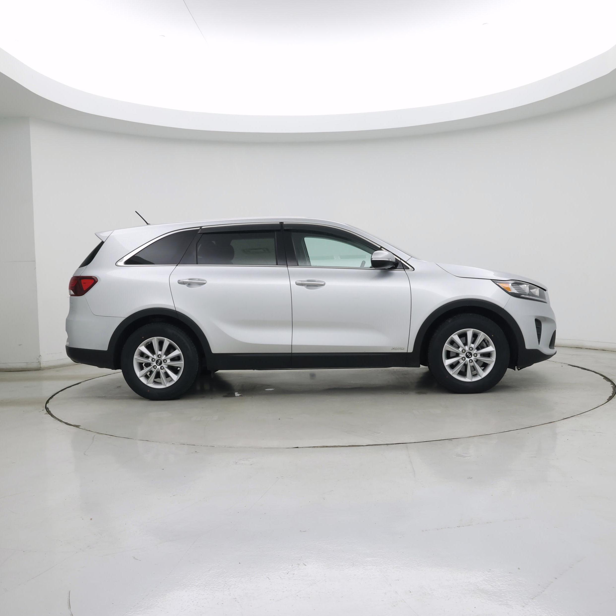 Thumbnail: 2019 Kia Sorento - 7