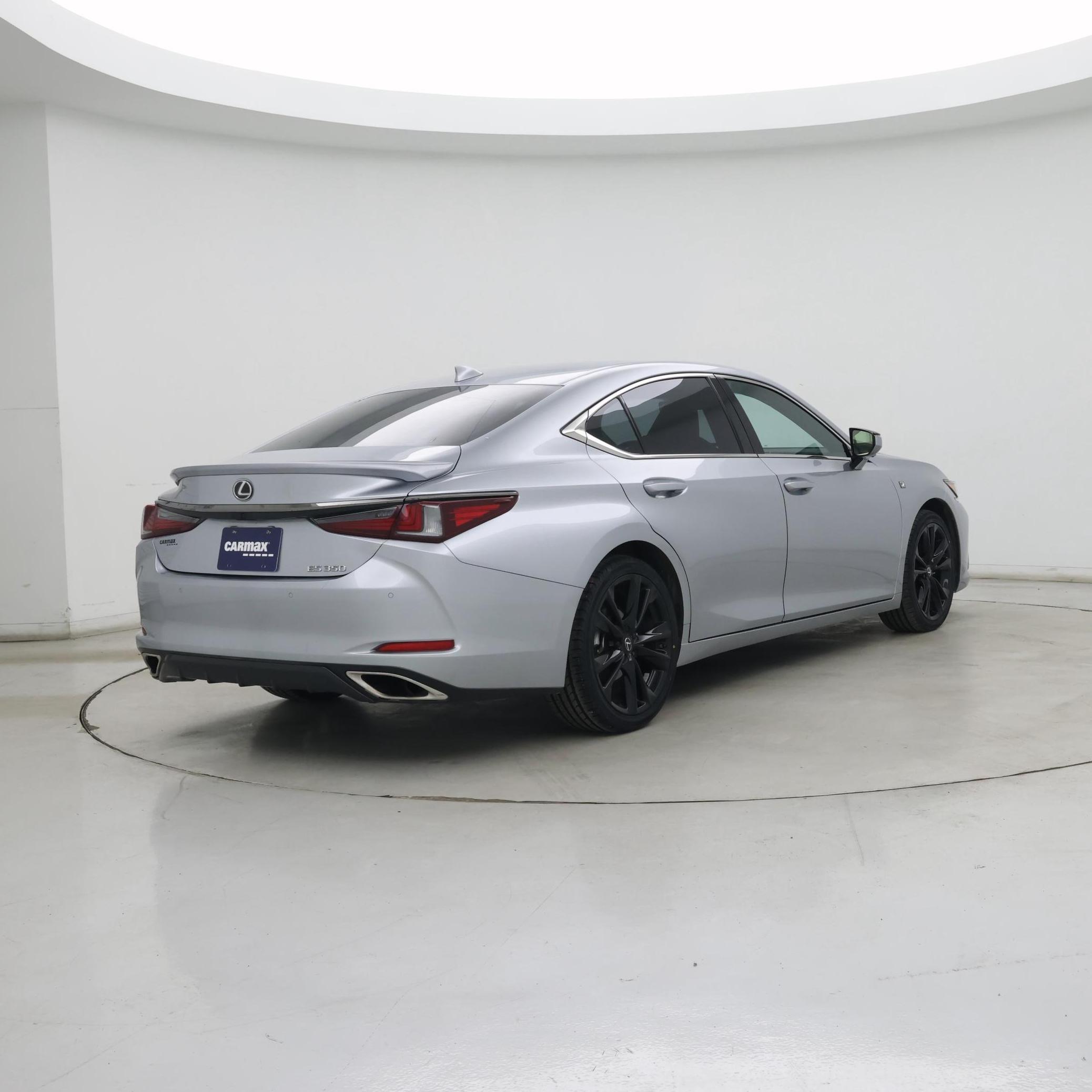 Thumbnail: 2024 Lexus ES - 8