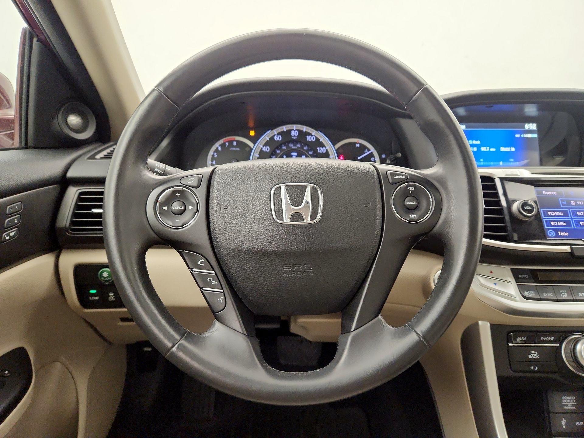 Thumbnail: 2015 Honda Accord - 10
