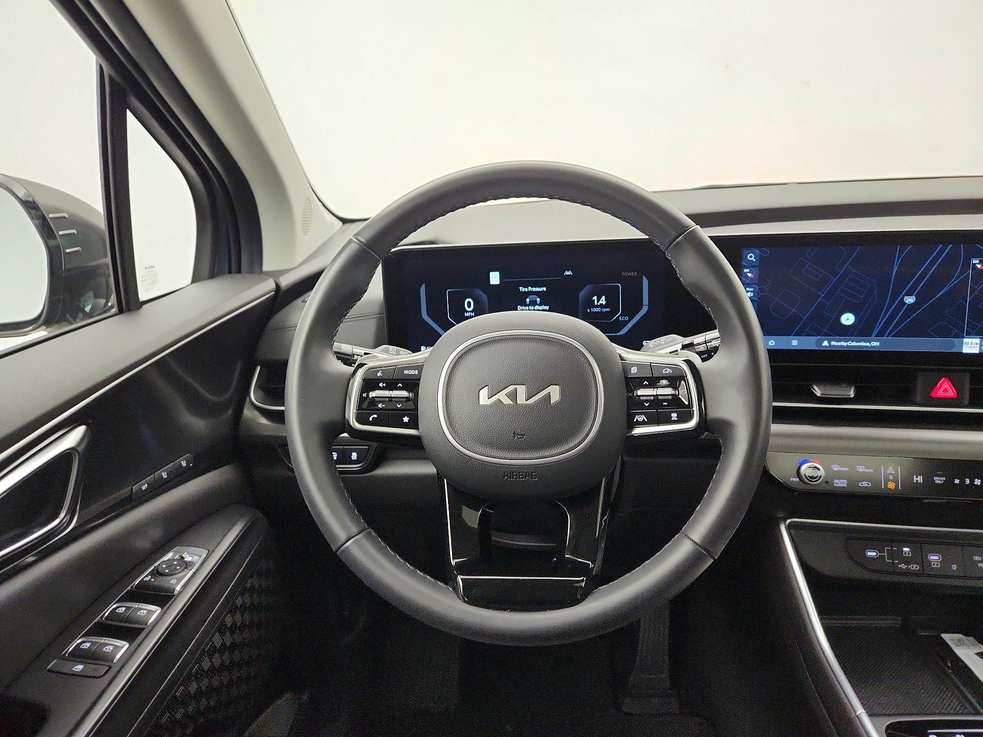 Thumbnail: 2025 Kia Carnival - 10