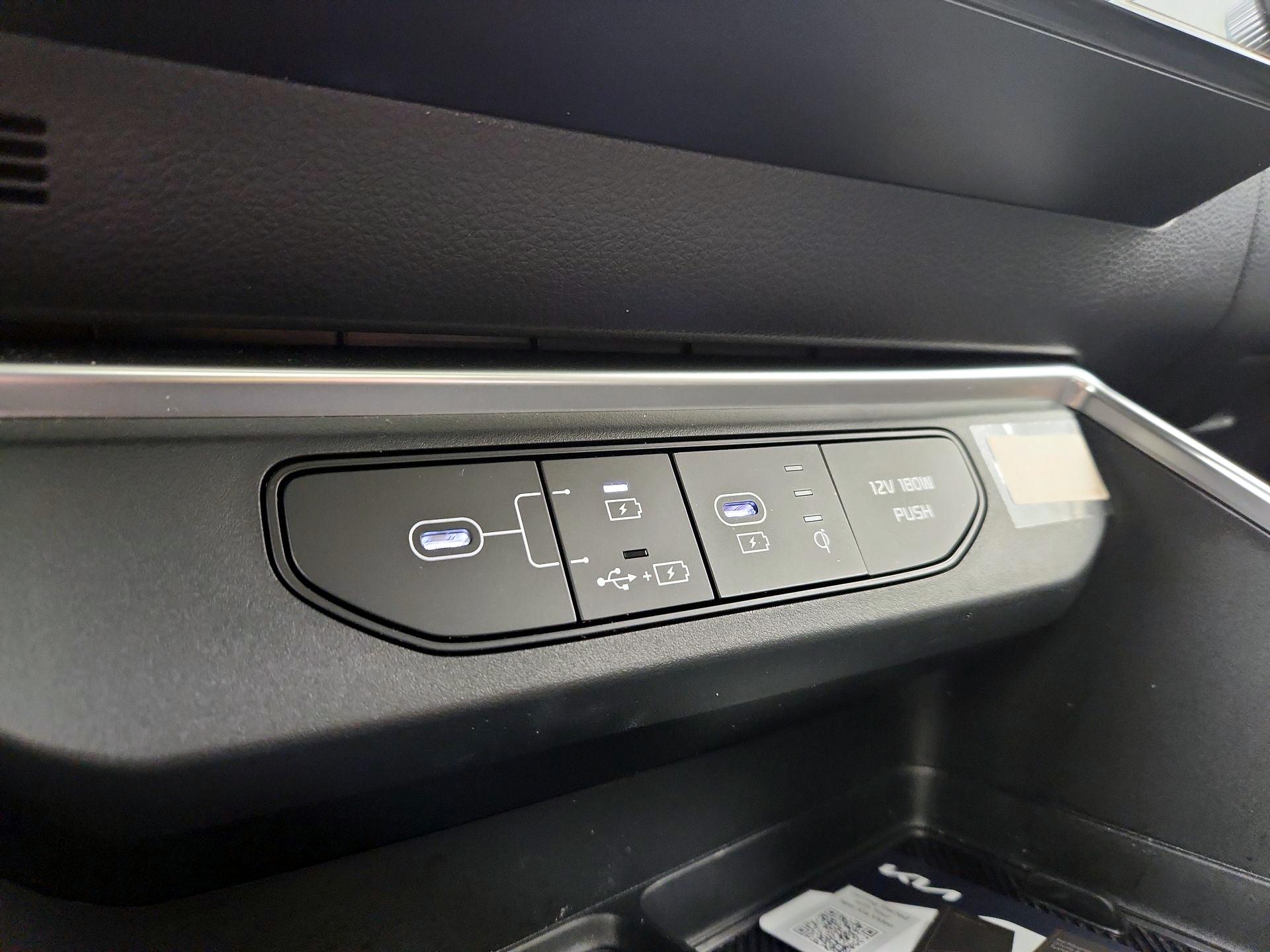 Thumbnail: 2025 Kia Carnival - 19