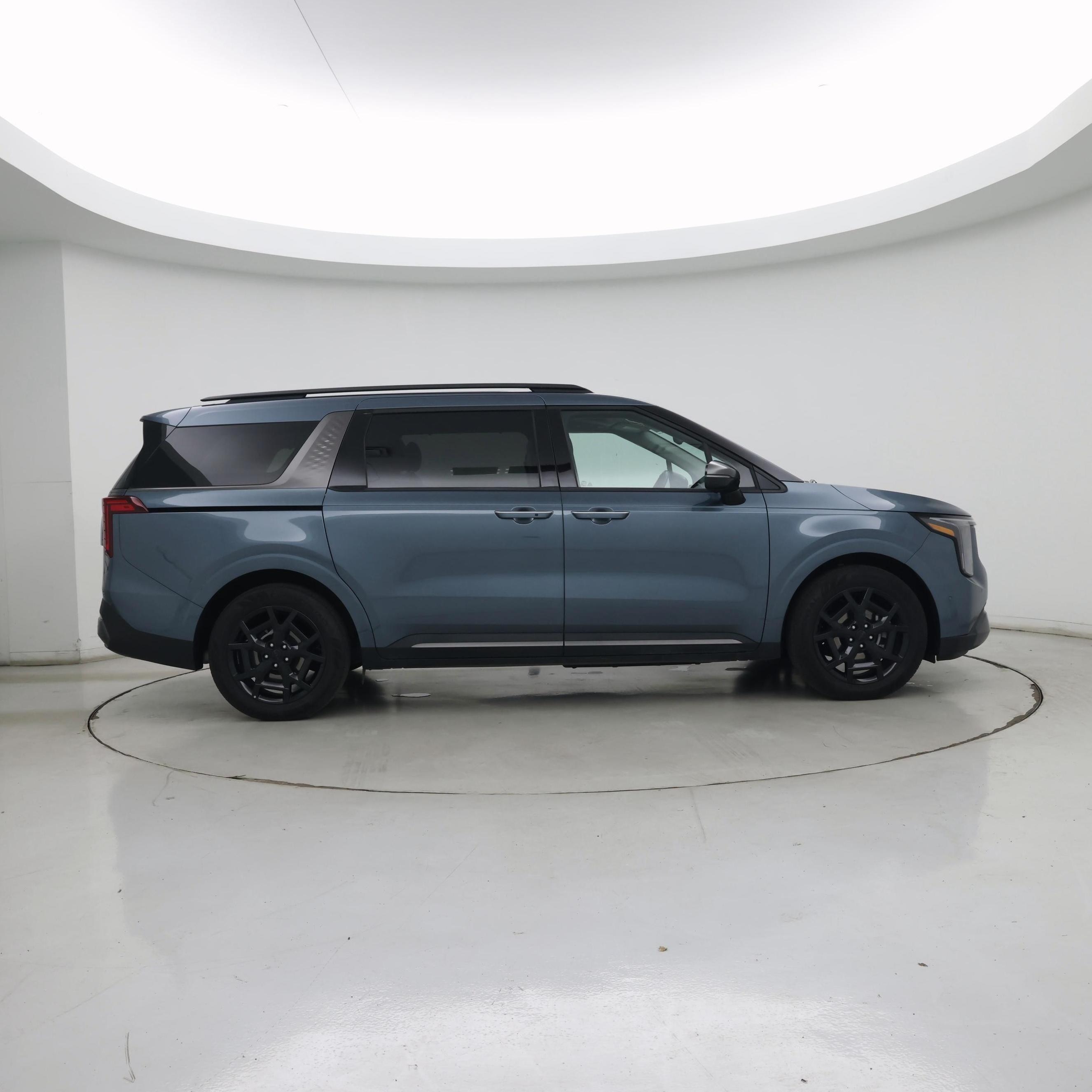 Thumbnail: 2025 Kia Carnival - 7