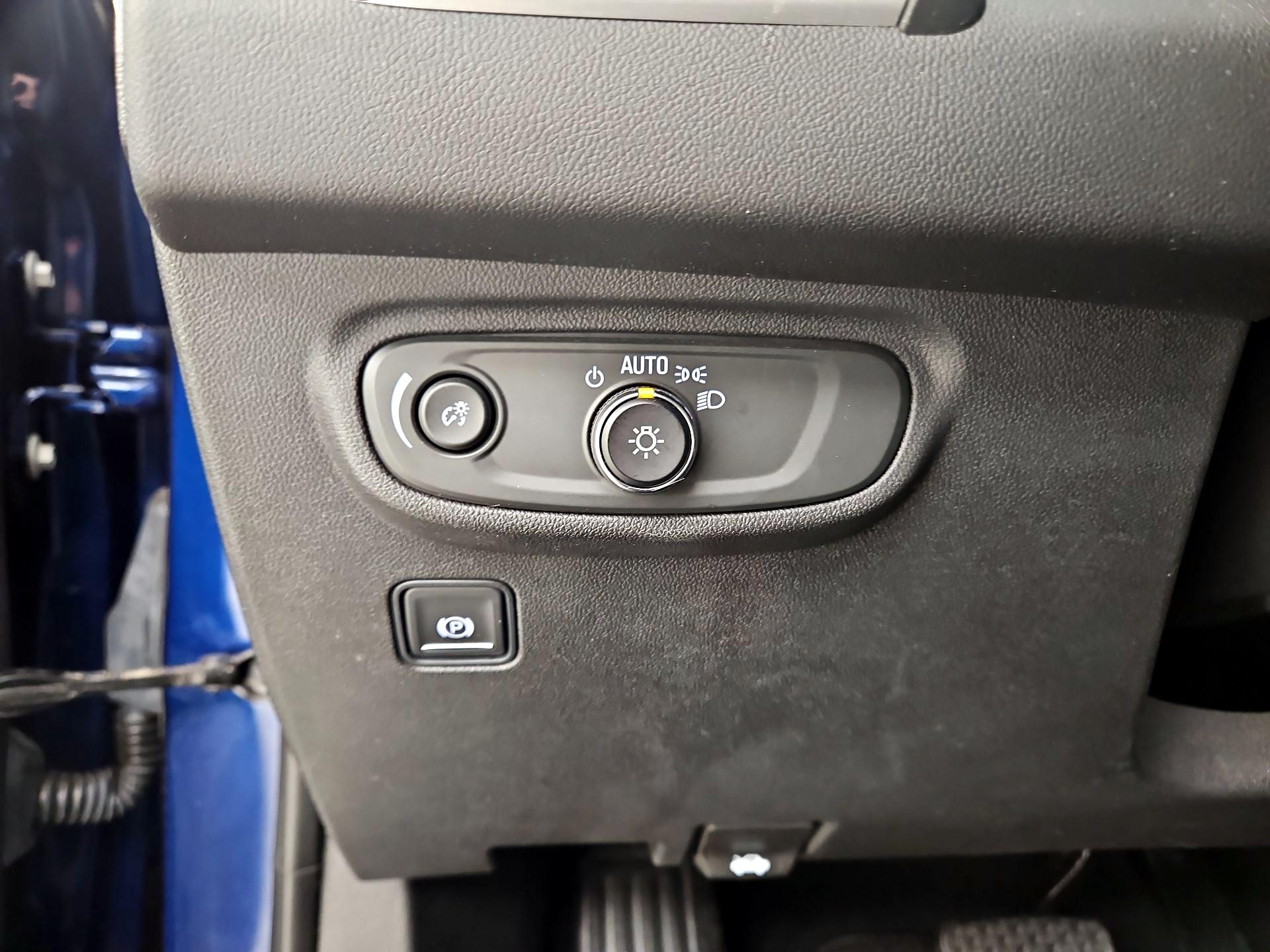 Thumbnail: 2023 GMC Terrain - 13