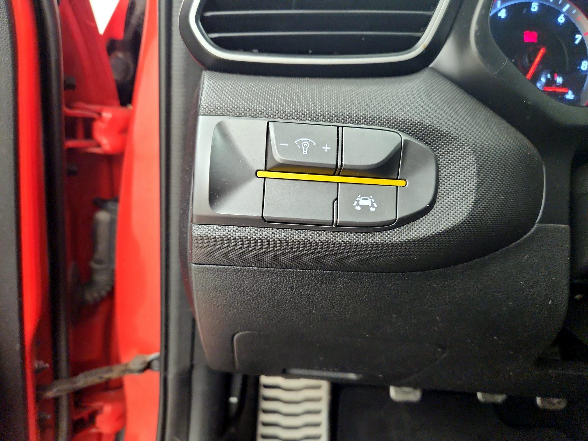 Thumbnail: 2019 Hyundai Veloster - 13