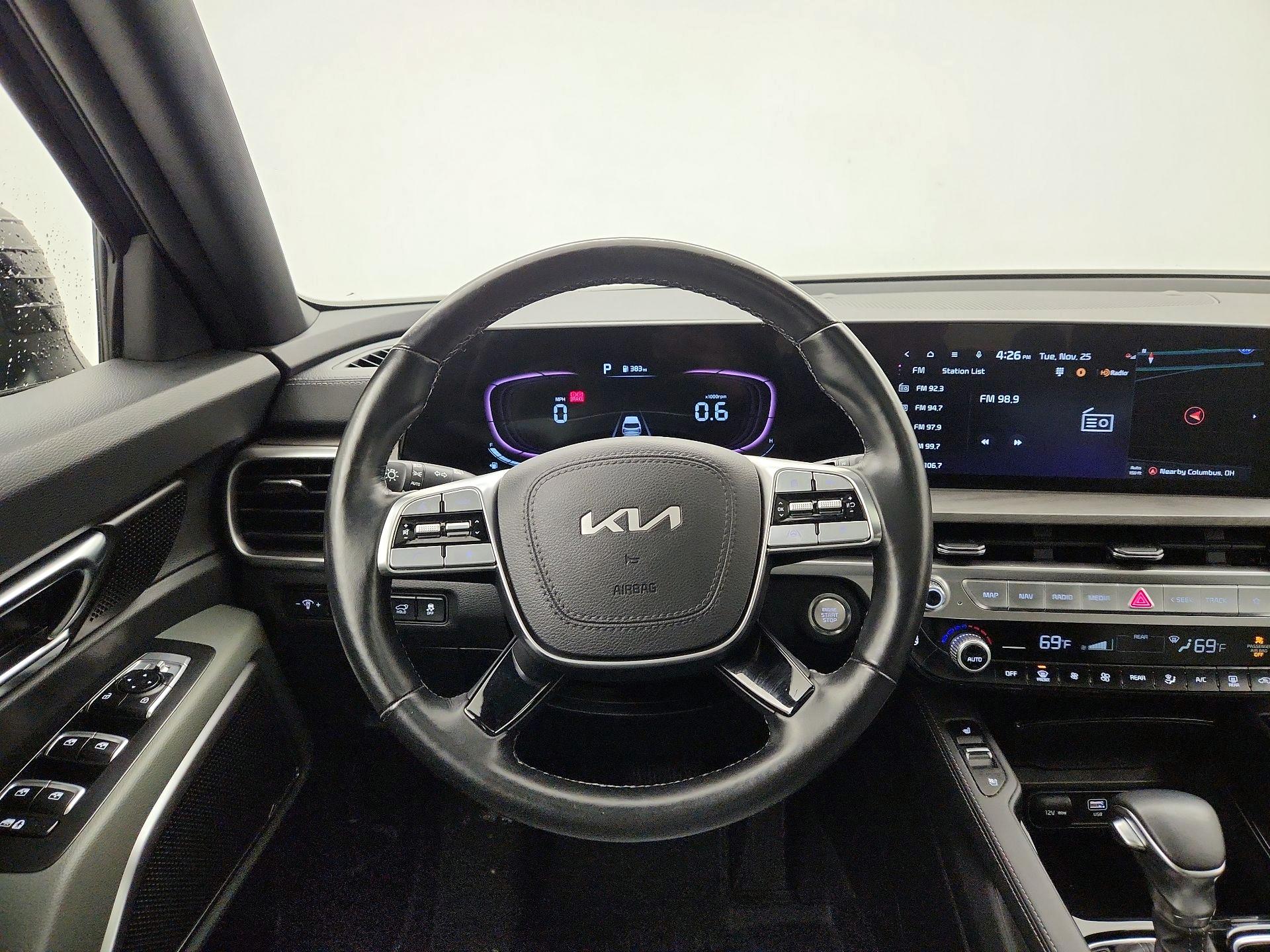 Thumbnail: 2023 Kia Telluride - 10