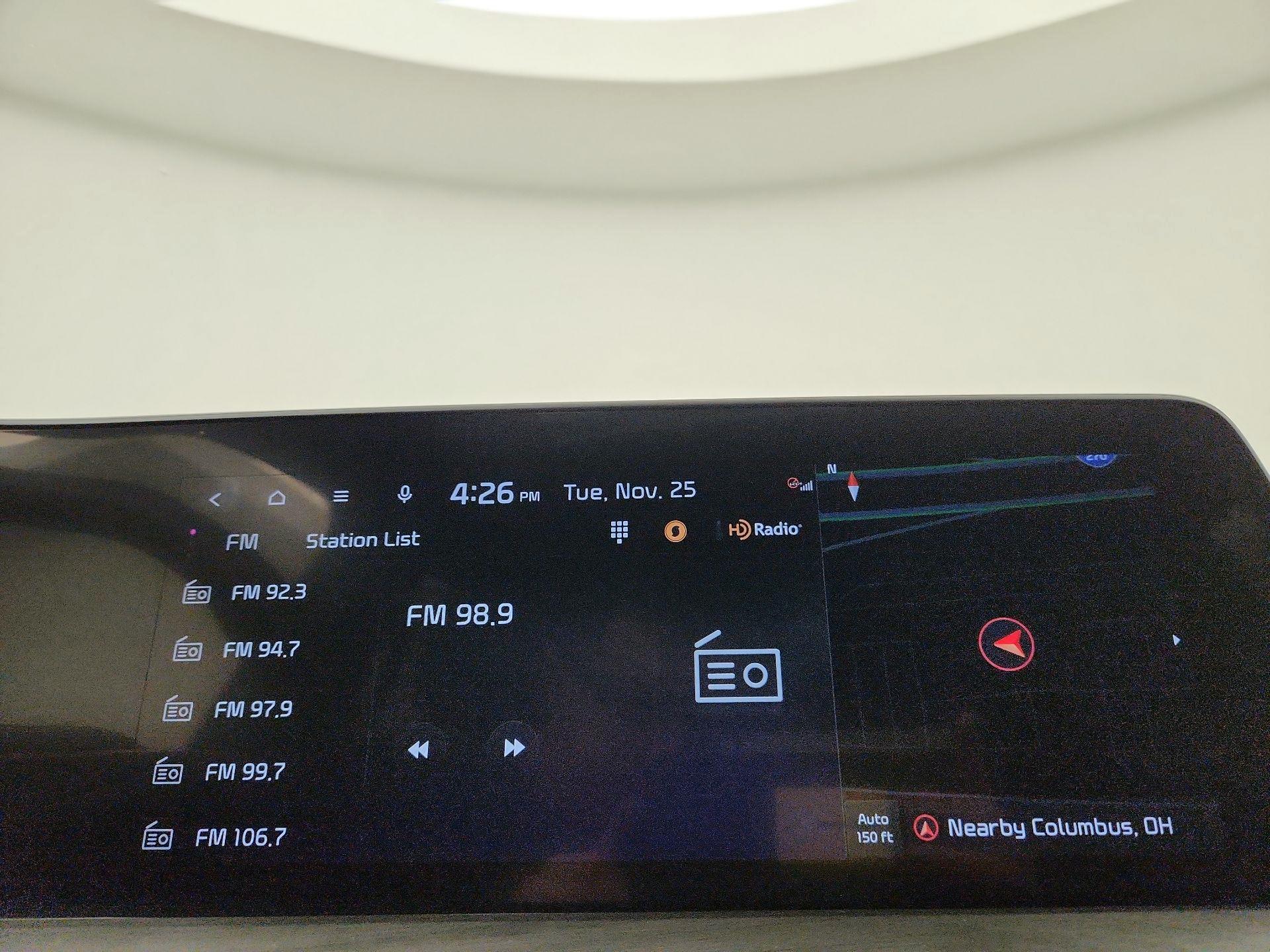 Thumbnail: 2023 Kia Telluride - 16