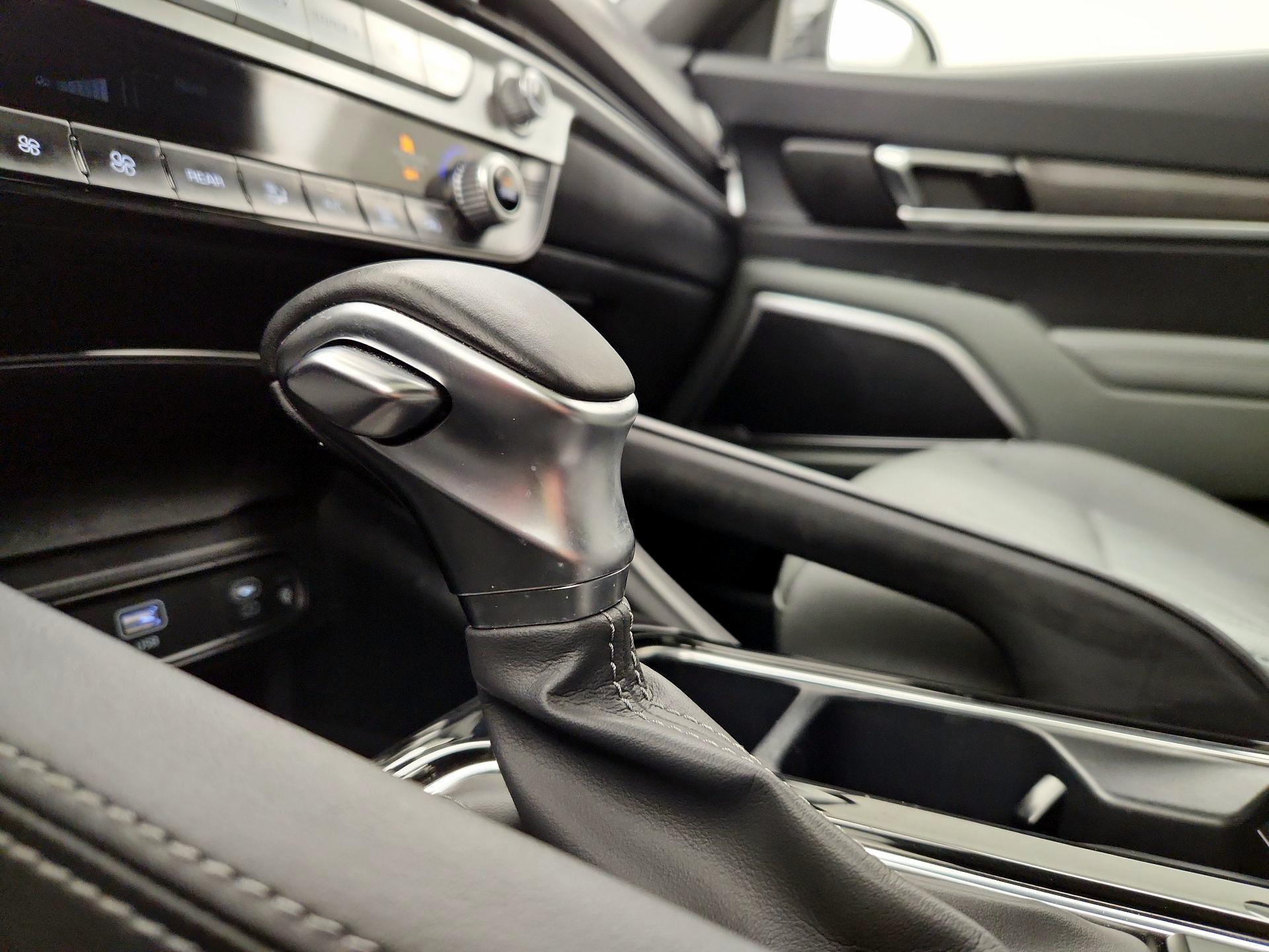 Thumbnail: 2023 Kia Telluride - 18