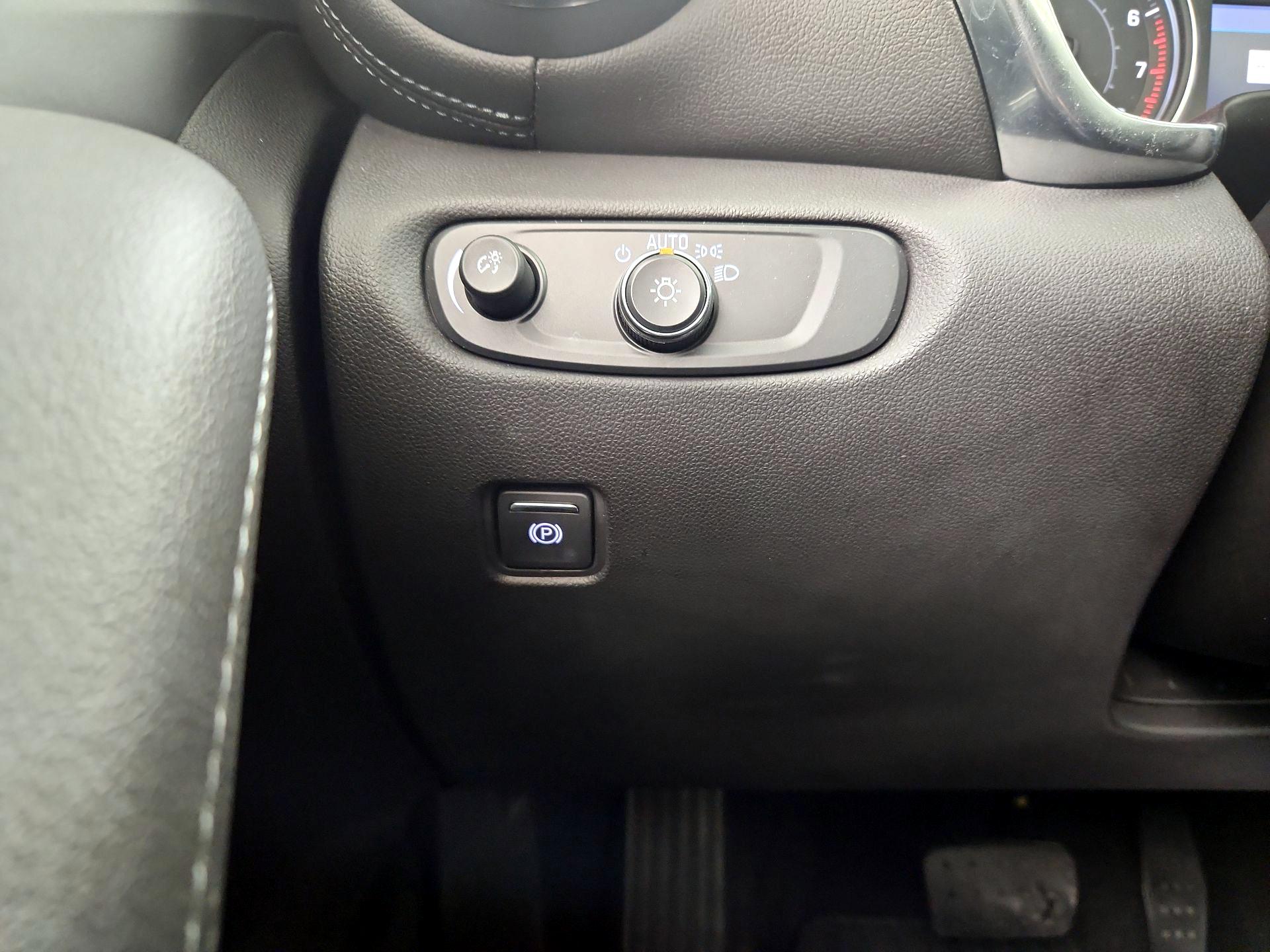 Thumbnail: 2021 Chevrolet Blazer - 13