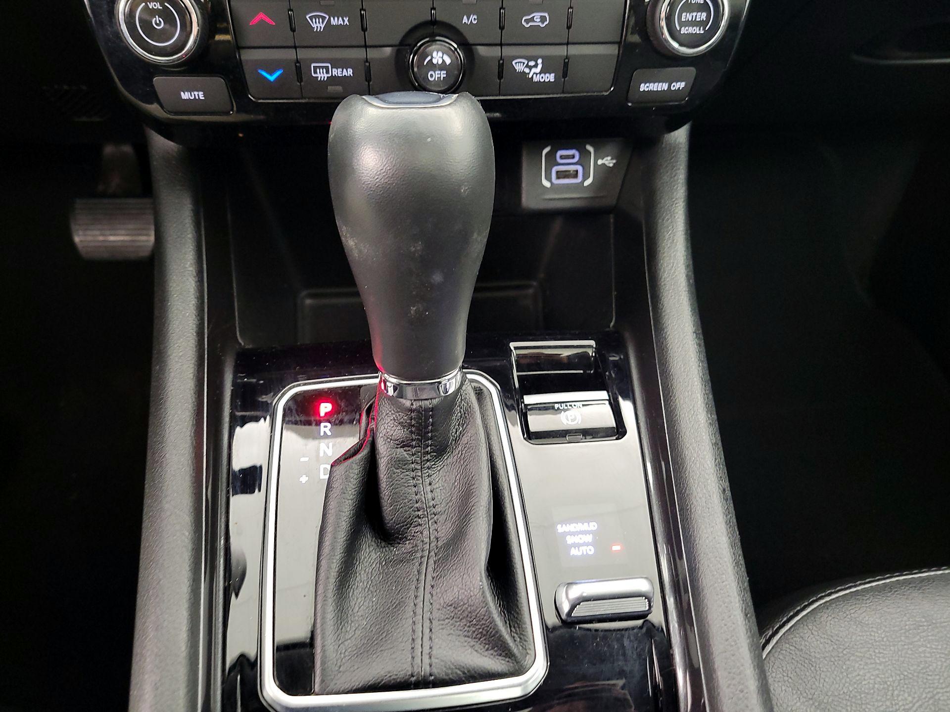 Thumbnail: 2022 Jeep Compass - 17