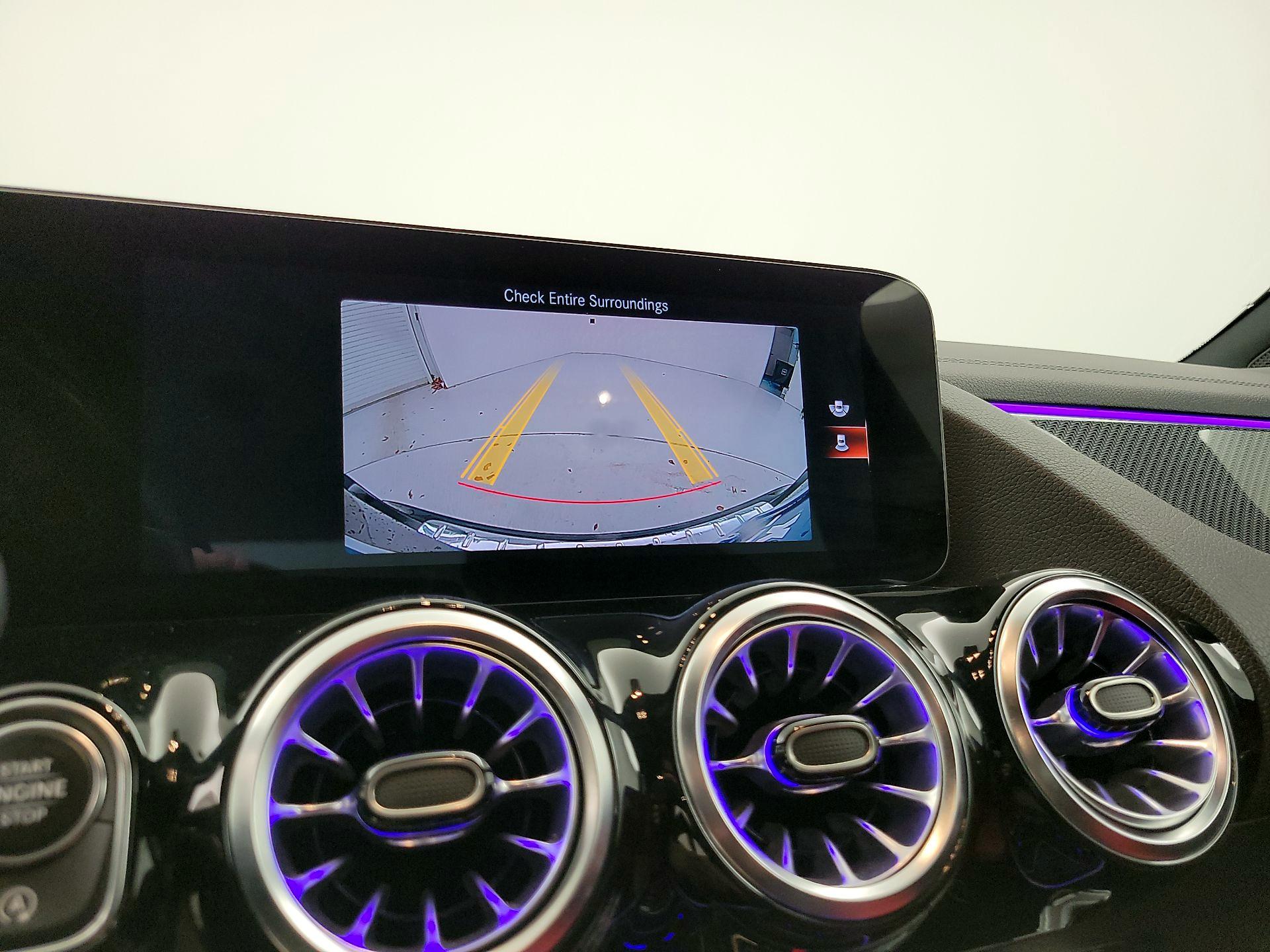 Thumbnail: 2022 Mercedes-Benz GLA - 14