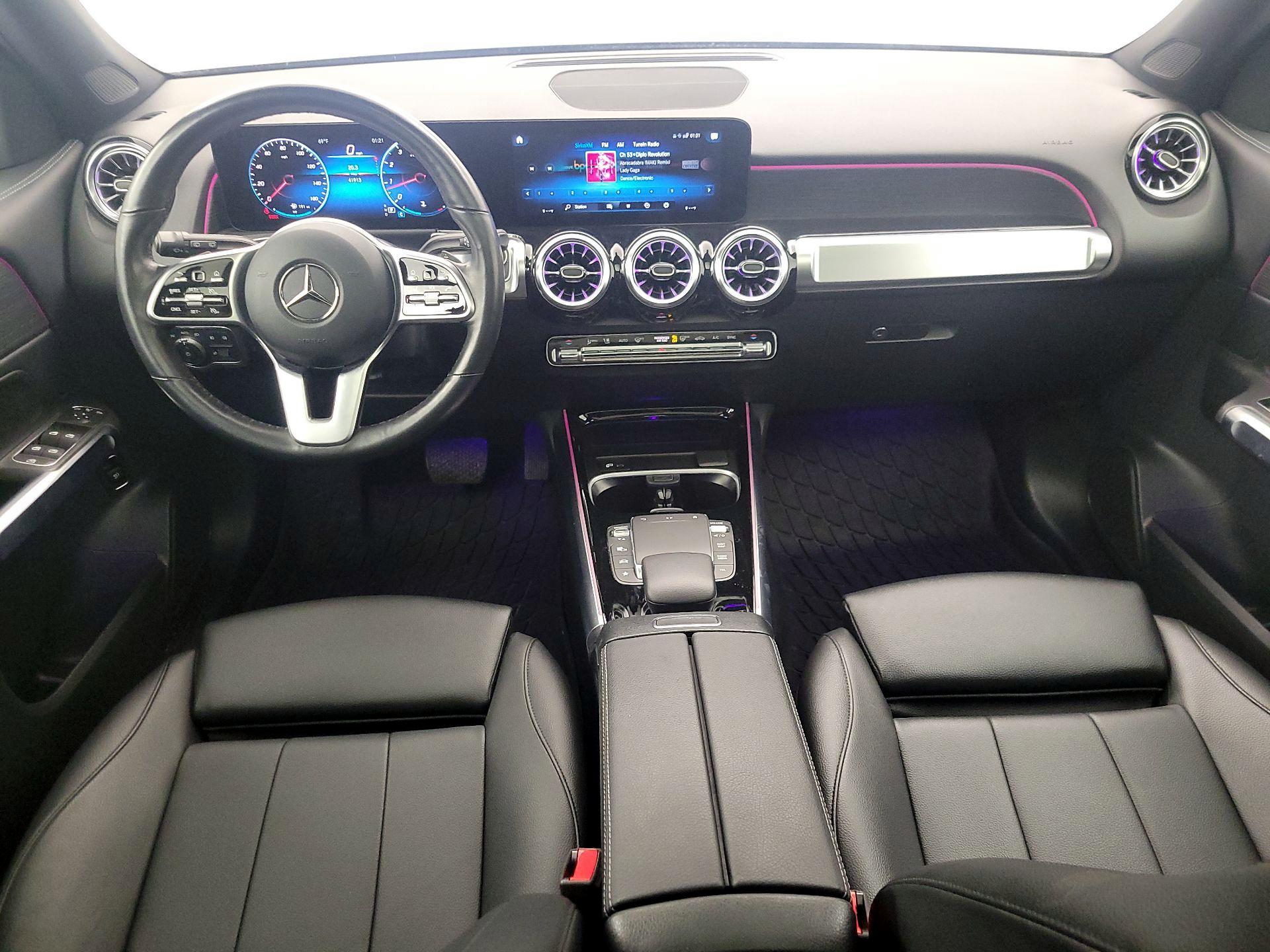 Thumbnail: 2023 Mercedes-Benz GLB - 9