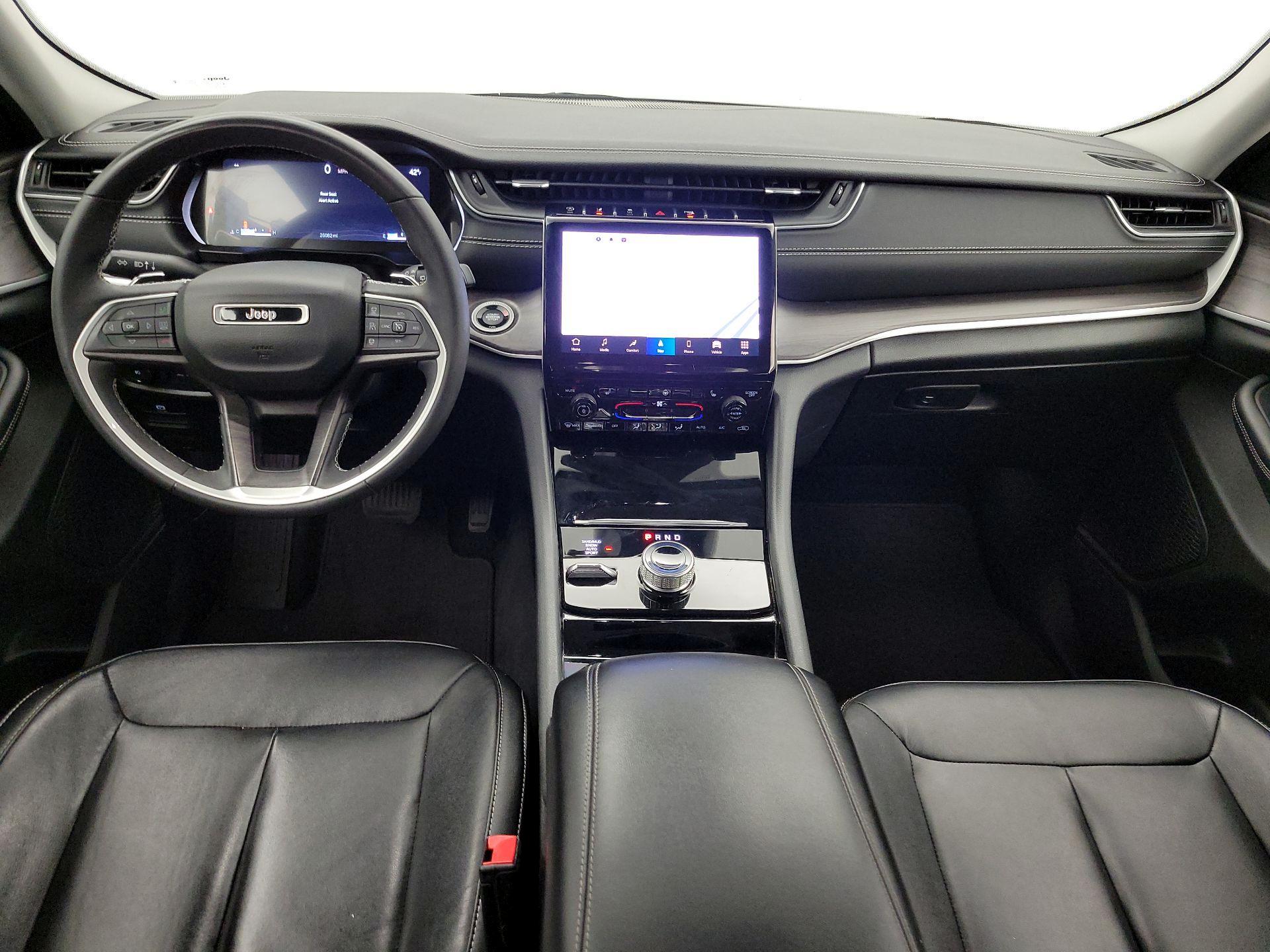 Thumbnail: 2023 Jeep Grand Cherokee - 9