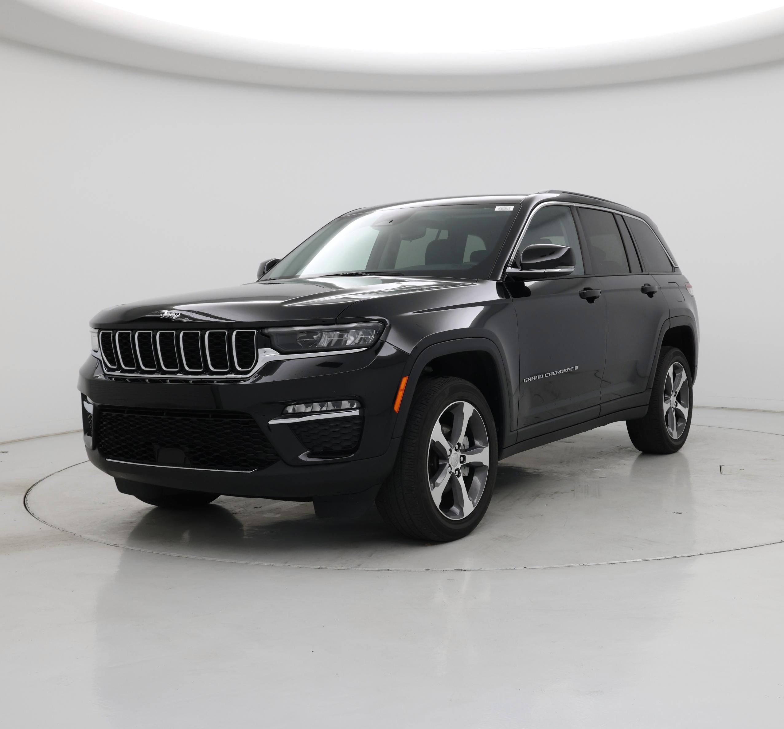 Thumbnail: 2023 Jeep Grand Cherokee - 4