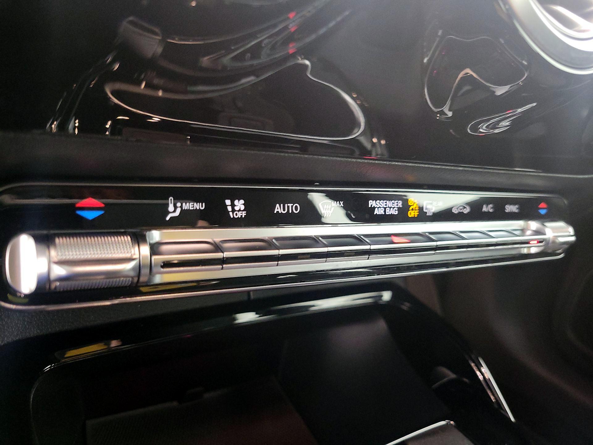 Thumbnail: 2021 Mercedes-Benz CLA - 17