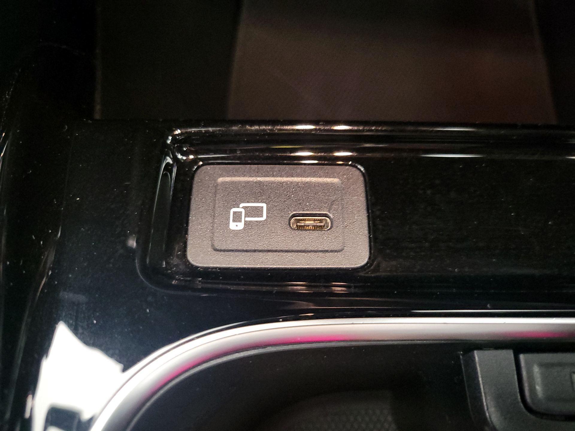 Thumbnail: 2021 Mercedes-Benz CLA - 19