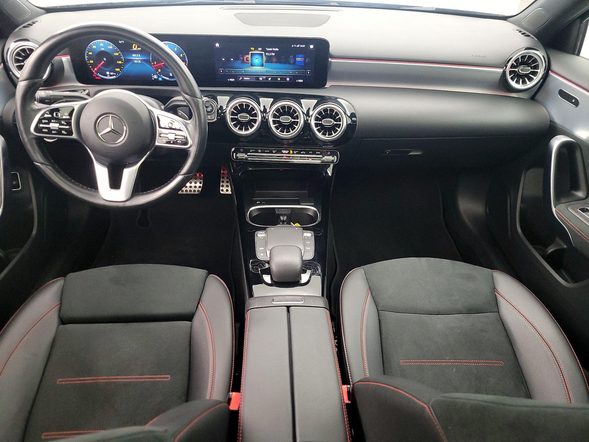 Thumbnail: 2022 Mercedes-Benz A-Class - 9