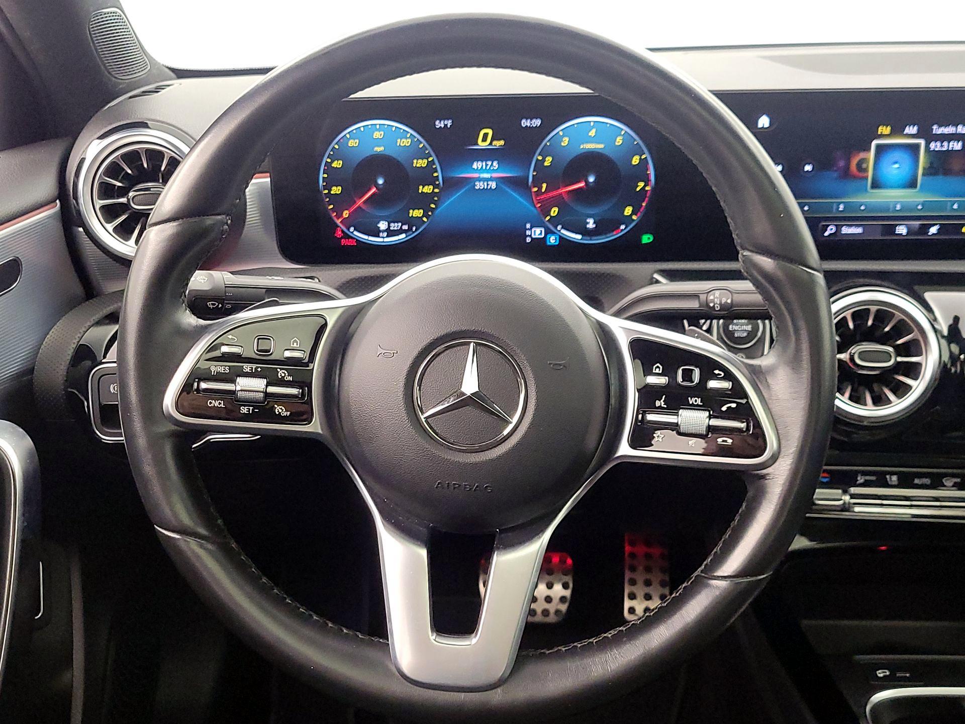 Thumbnail: 2022 Mercedes-Benz A-Class - 10