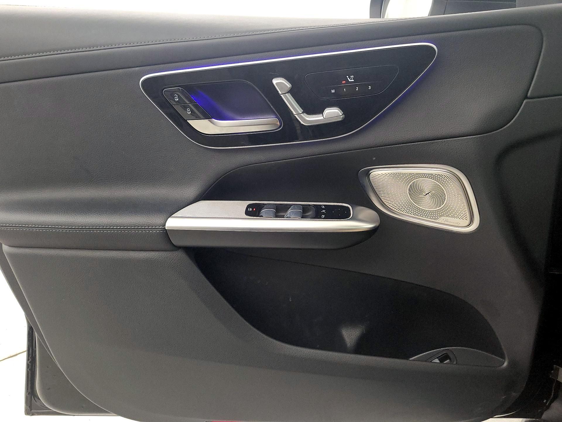 Thumbnail: 2023 Mercedes-Benz GLC - 12