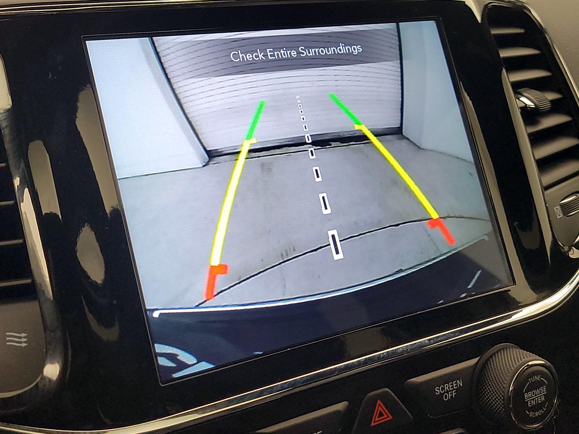 Thumbnail: 2021 Jeep Grand Cherokee - 15