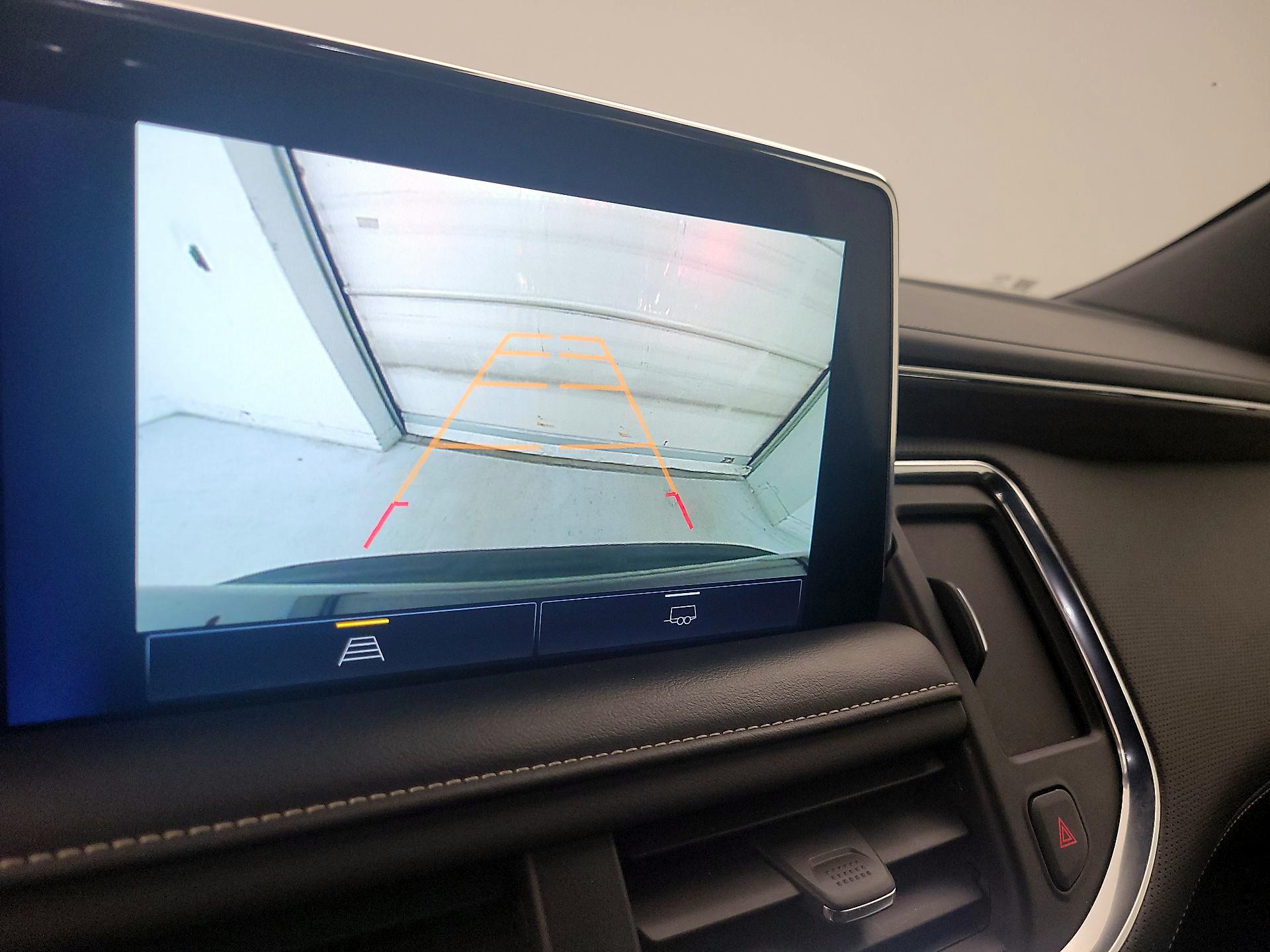 Thumbnail: 2023 Chevrolet Suburban - 14