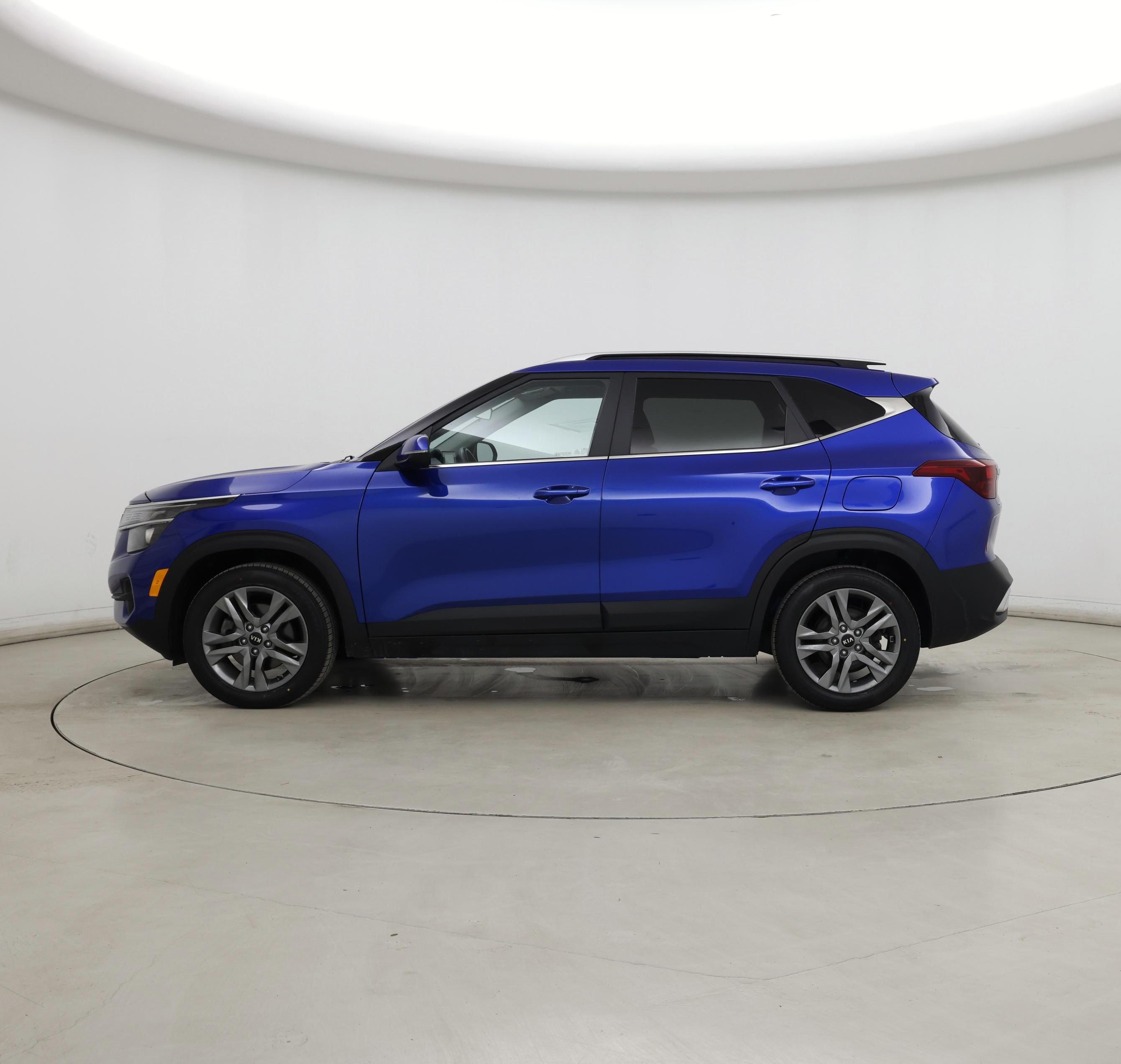 Thumbnail: 2021 Kia Seltos - 3