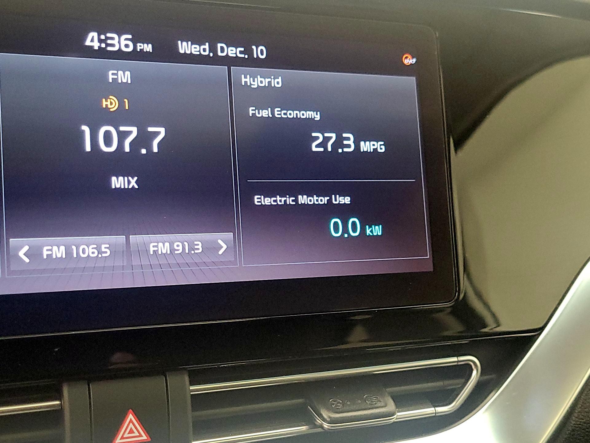 Thumbnail: 2020 Kia Niro - 16