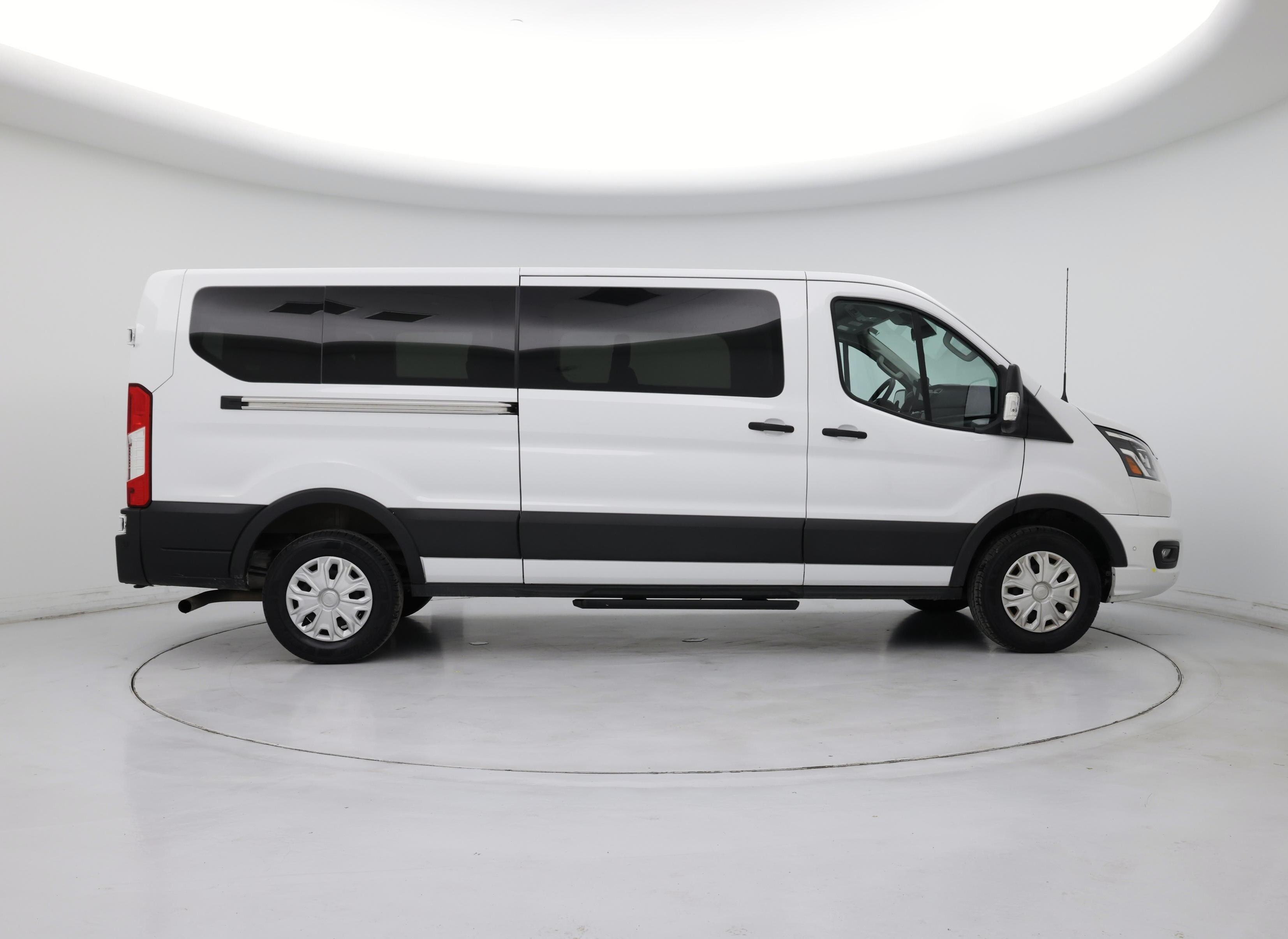 Thumbnail: 2023 Ford Transit Series - 7