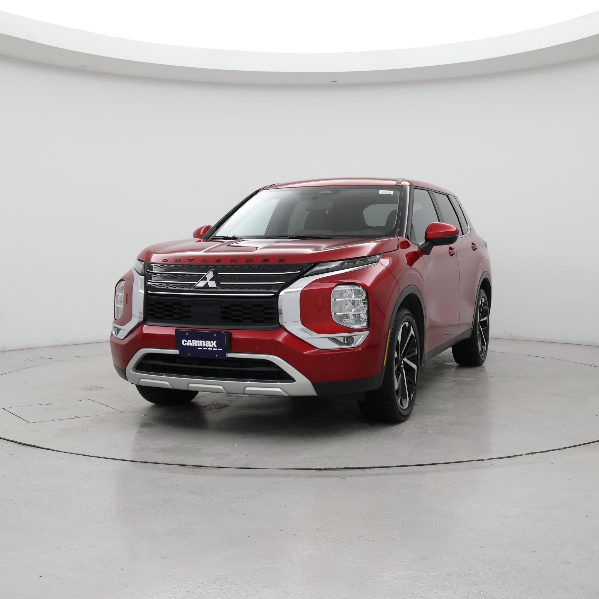 Thumbnail: 2024 Mitsubishi Outlander - 4