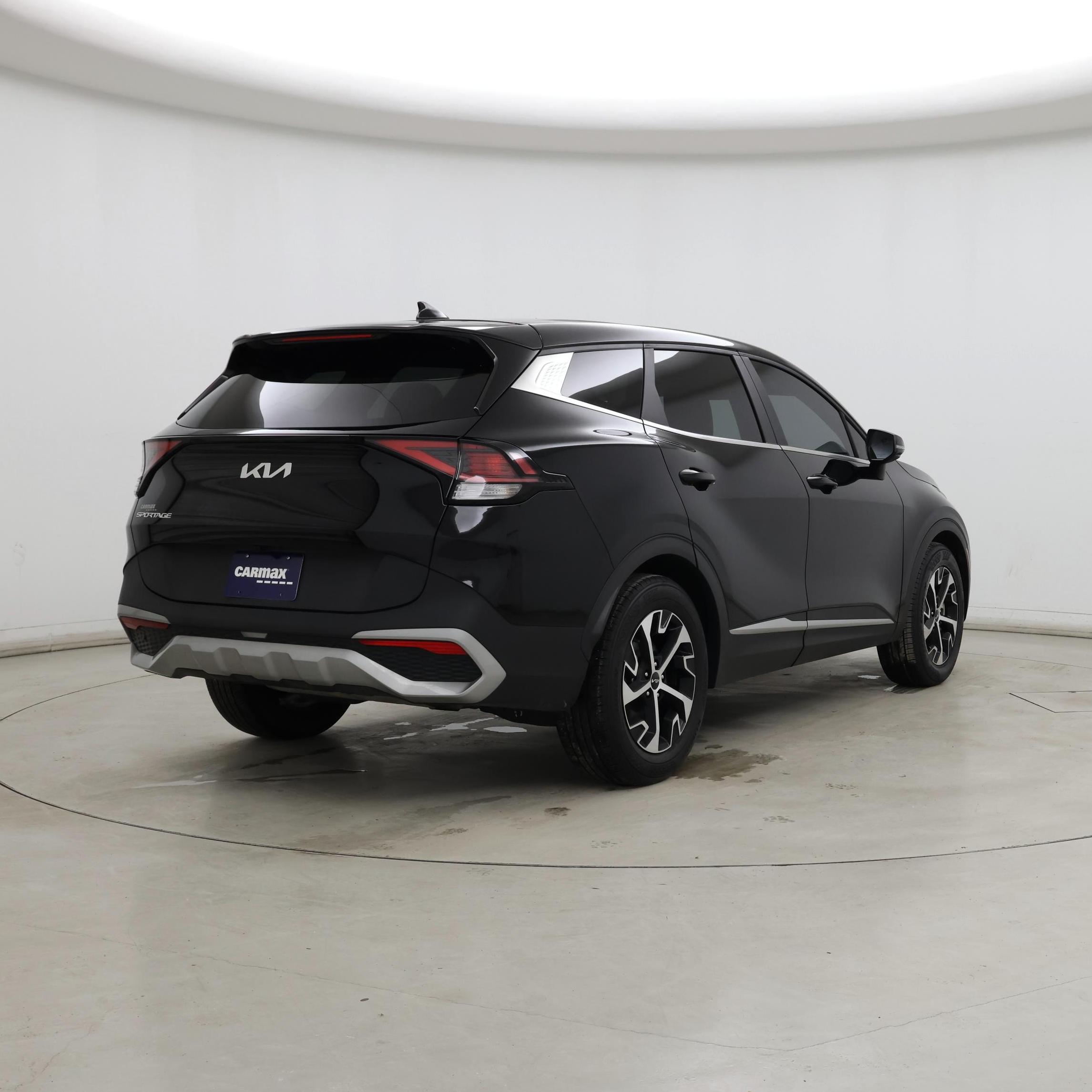 Thumbnail: 2023 Kia Sportage - 8