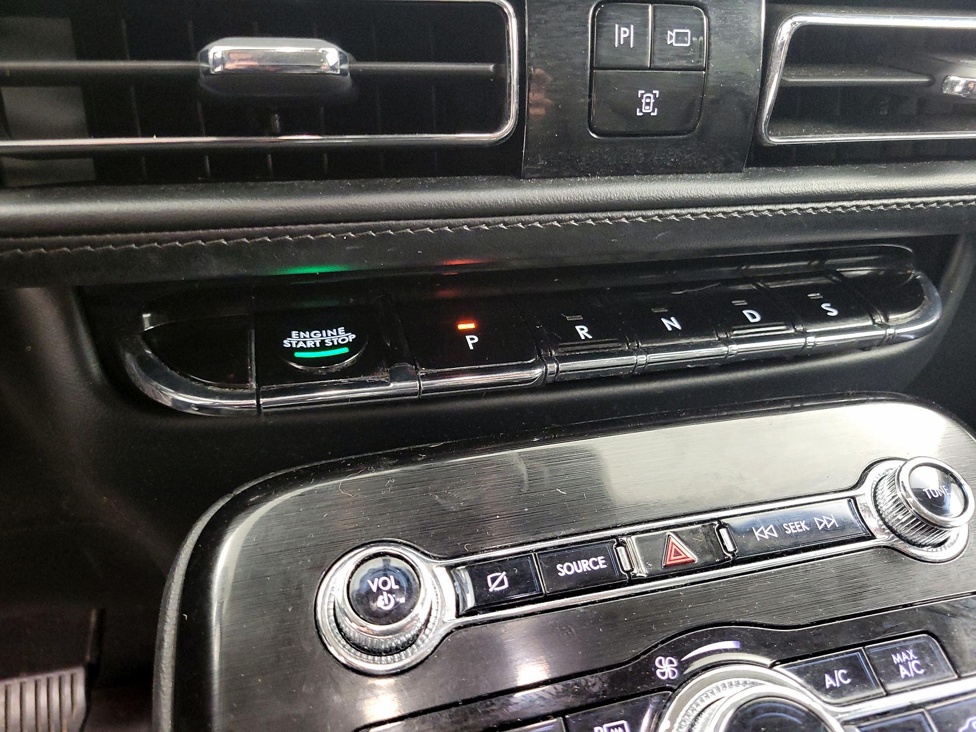 Thumbnail: 2022 Lincoln Nautilus - 18