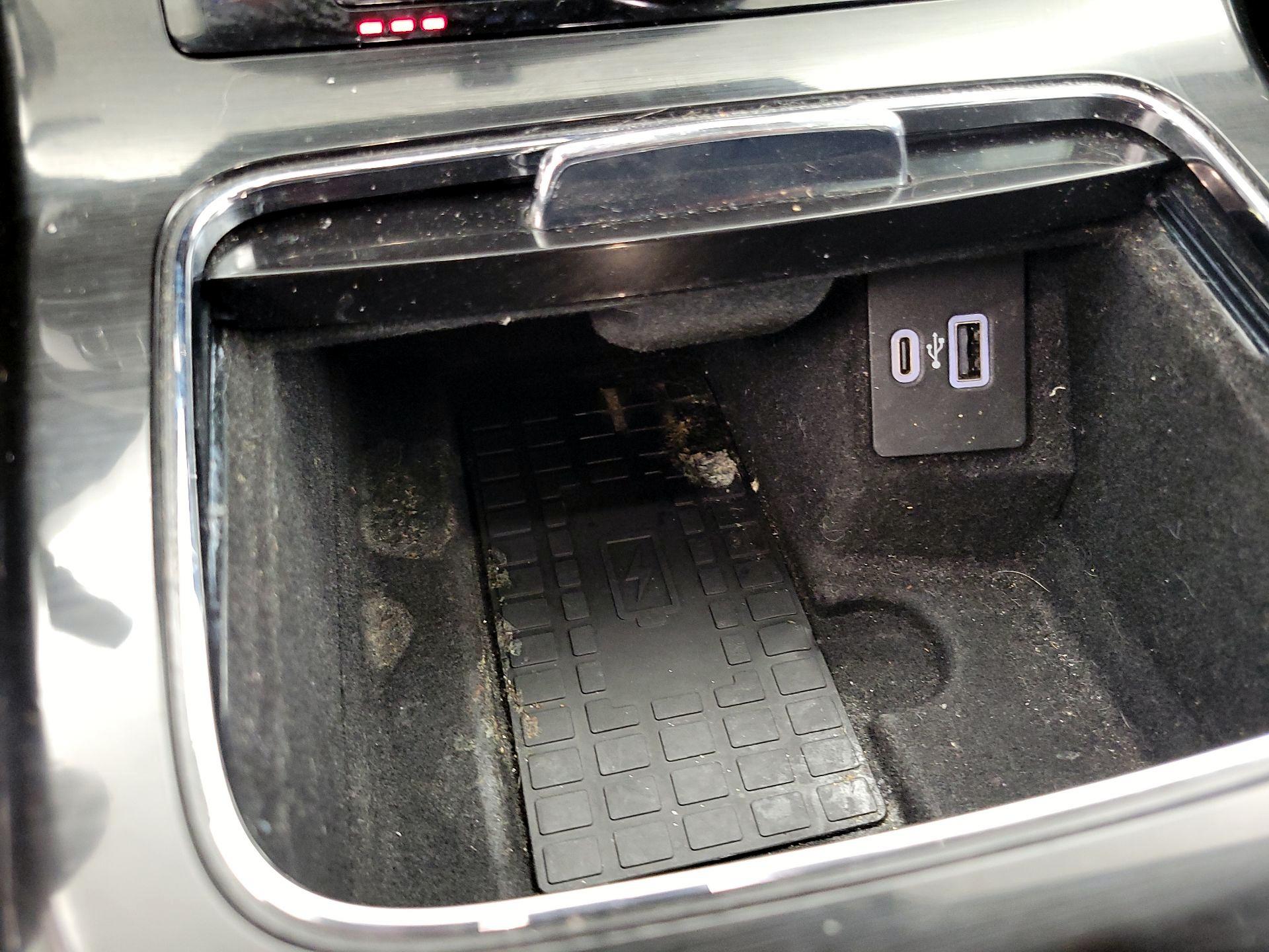 Thumbnail: 2022 Lincoln Nautilus - 19