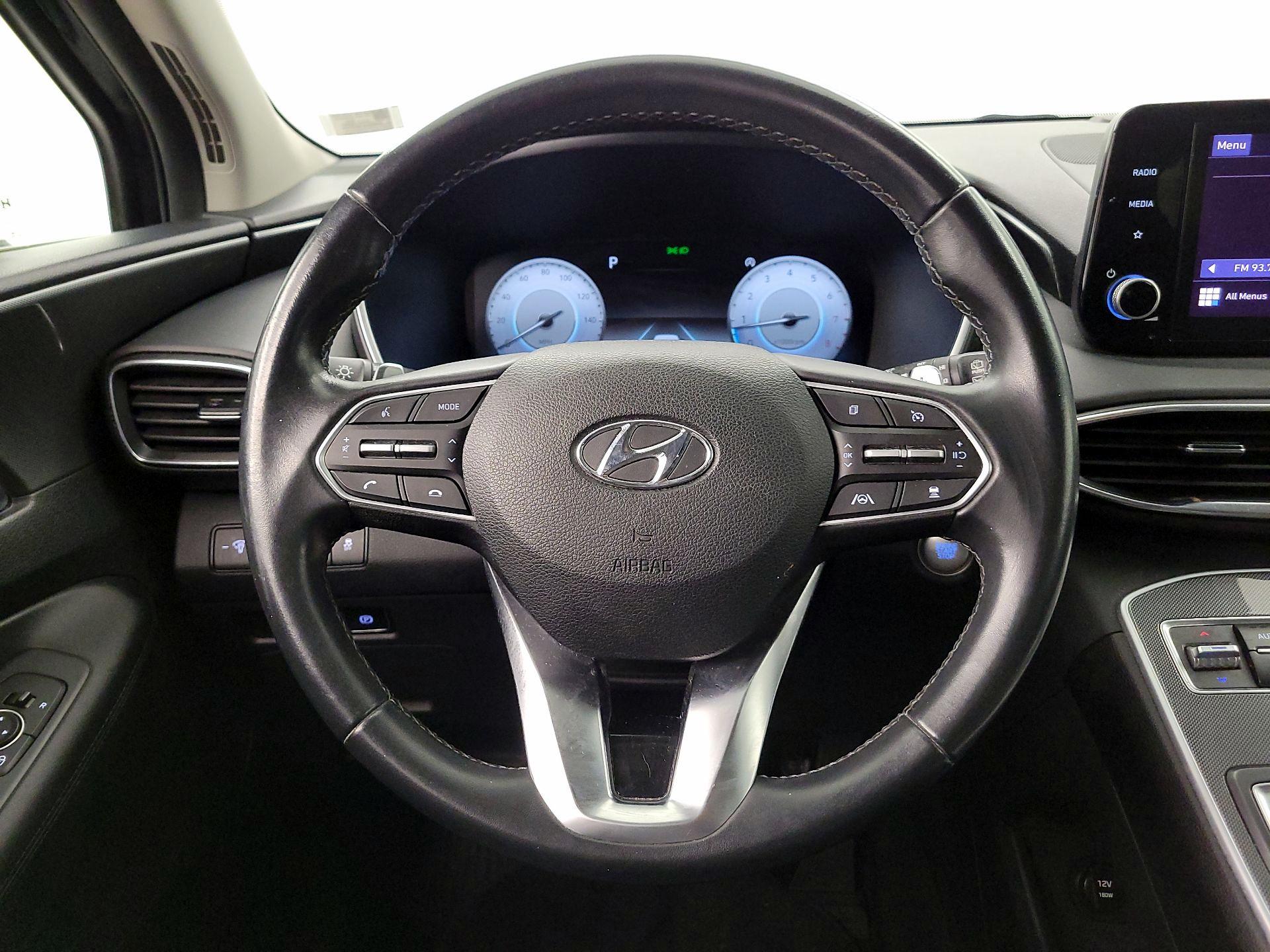 Thumbnail: 2022 Hyundai Santa Fe - 10