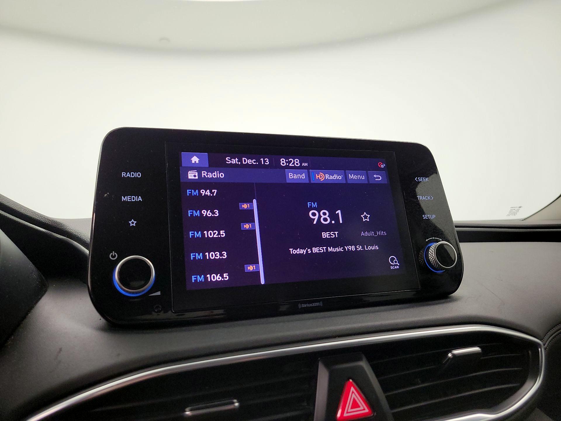 Thumbnail: 2022 Hyundai Santa Fe - 15