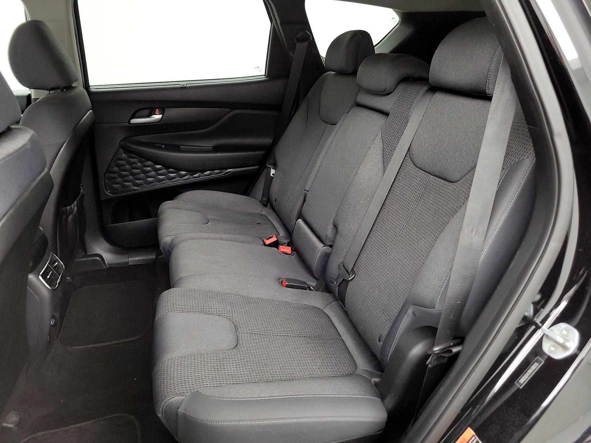 Thumbnail: 2022 Hyundai Santa Fe - 19