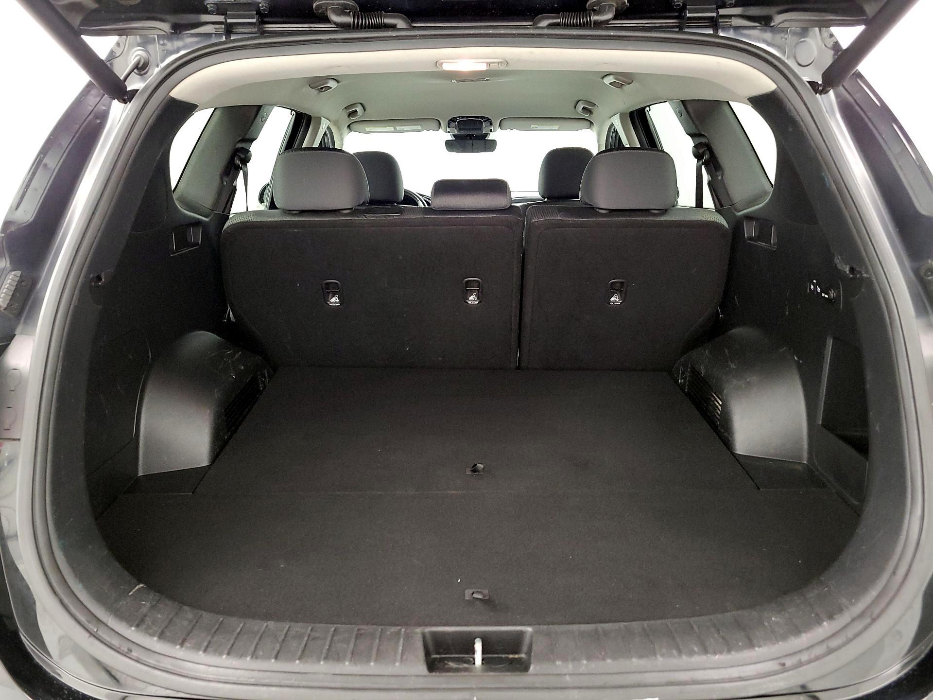 Thumbnail: 2022 Hyundai Santa Fe - 20