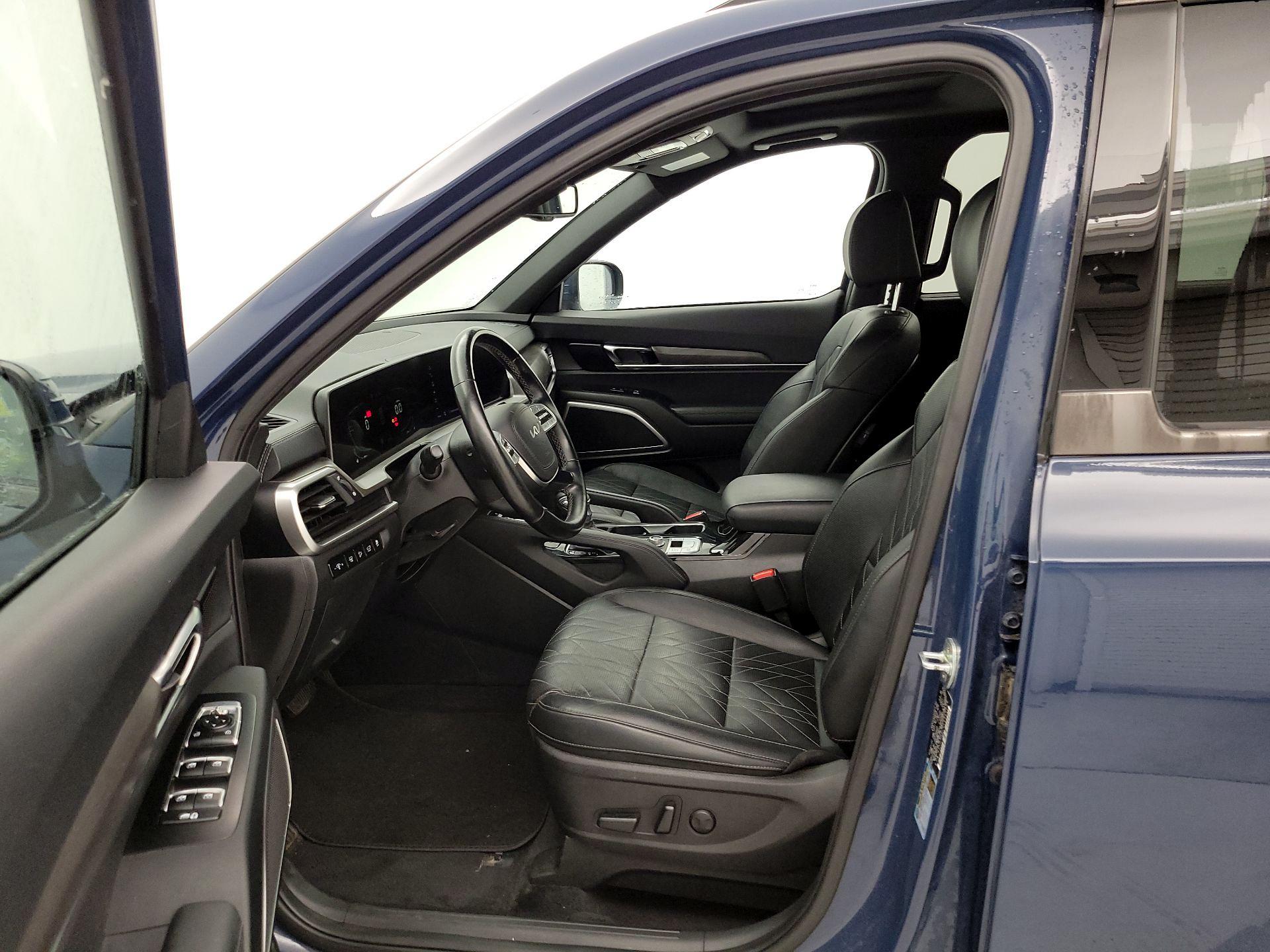 Thumbnail: 2023 Kia Telluride - 11