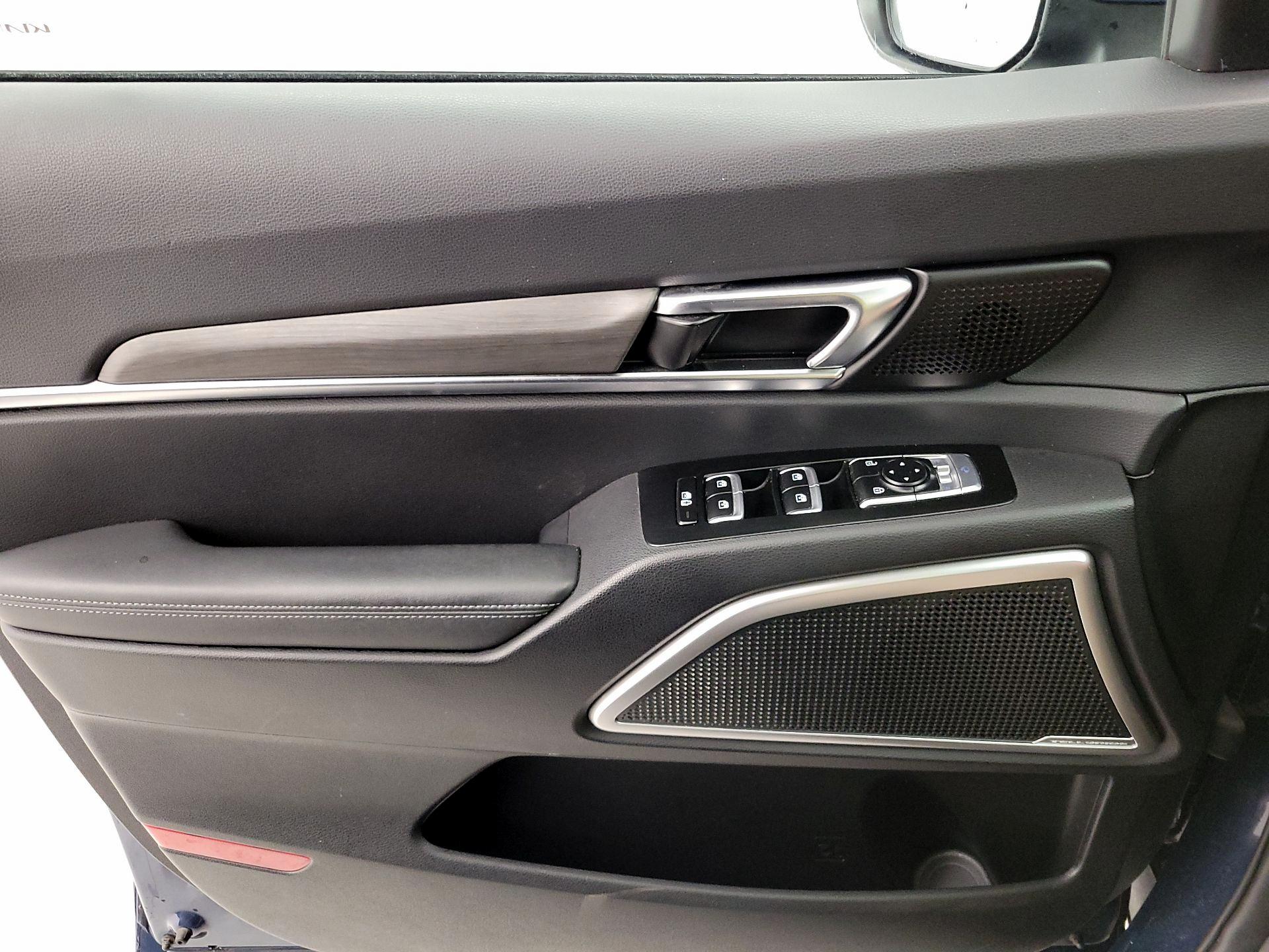 Thumbnail: 2023 Kia Telluride - 12