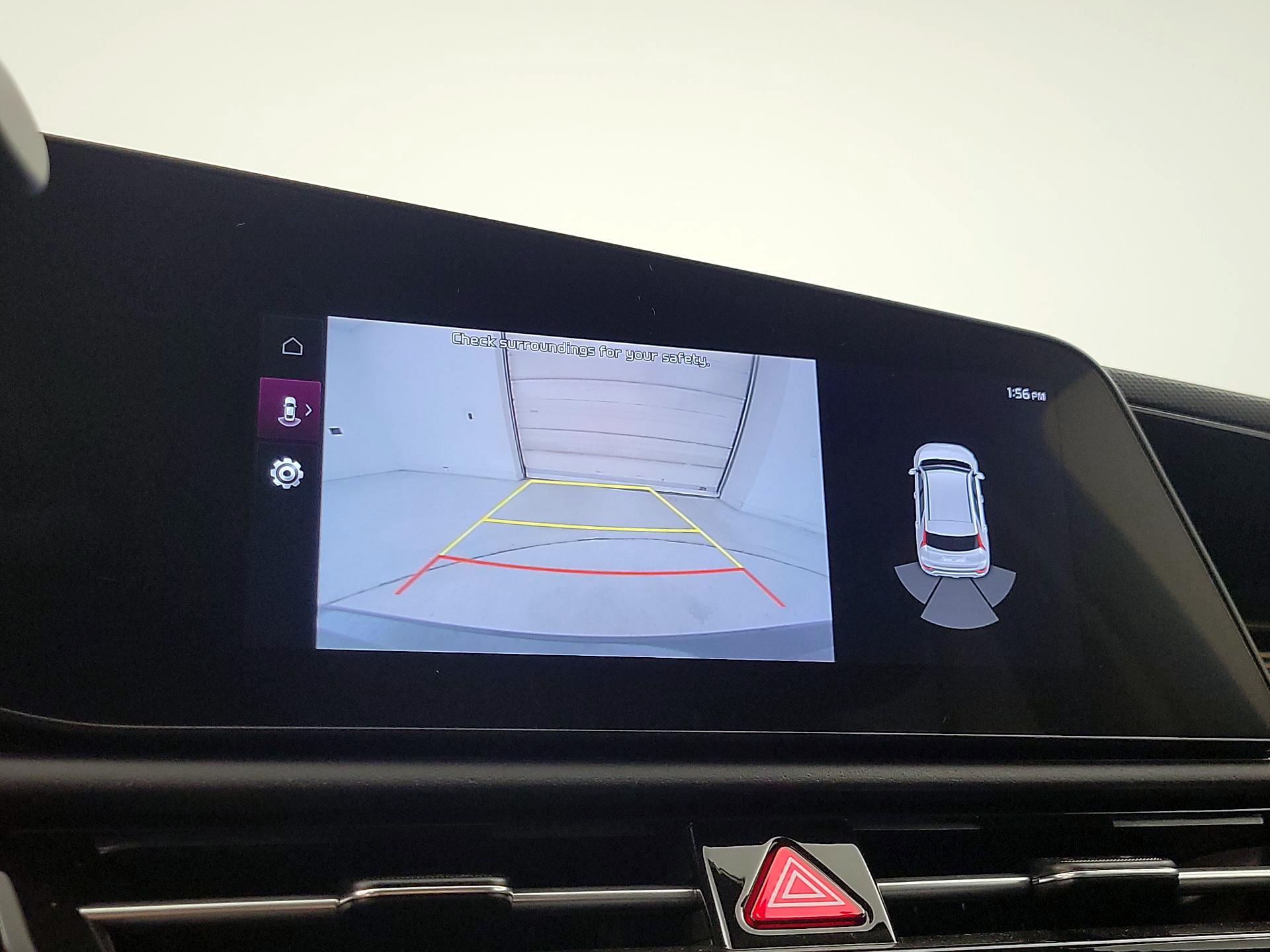 Thumbnail: 2023 Kia Niro - 15