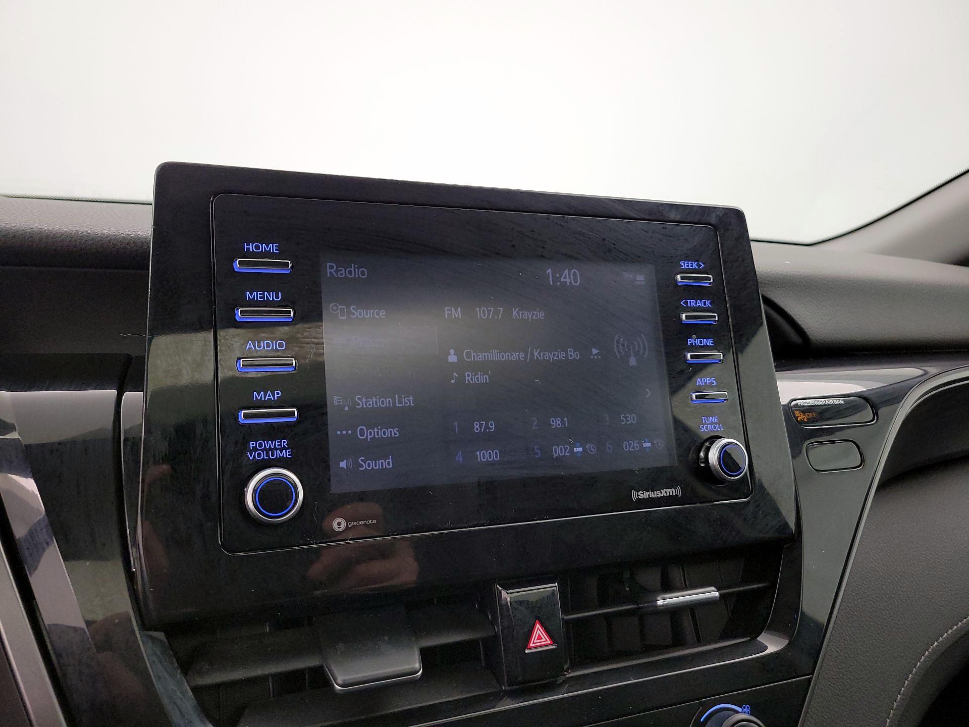 Thumbnail: 2021 Toyota Camry - 15