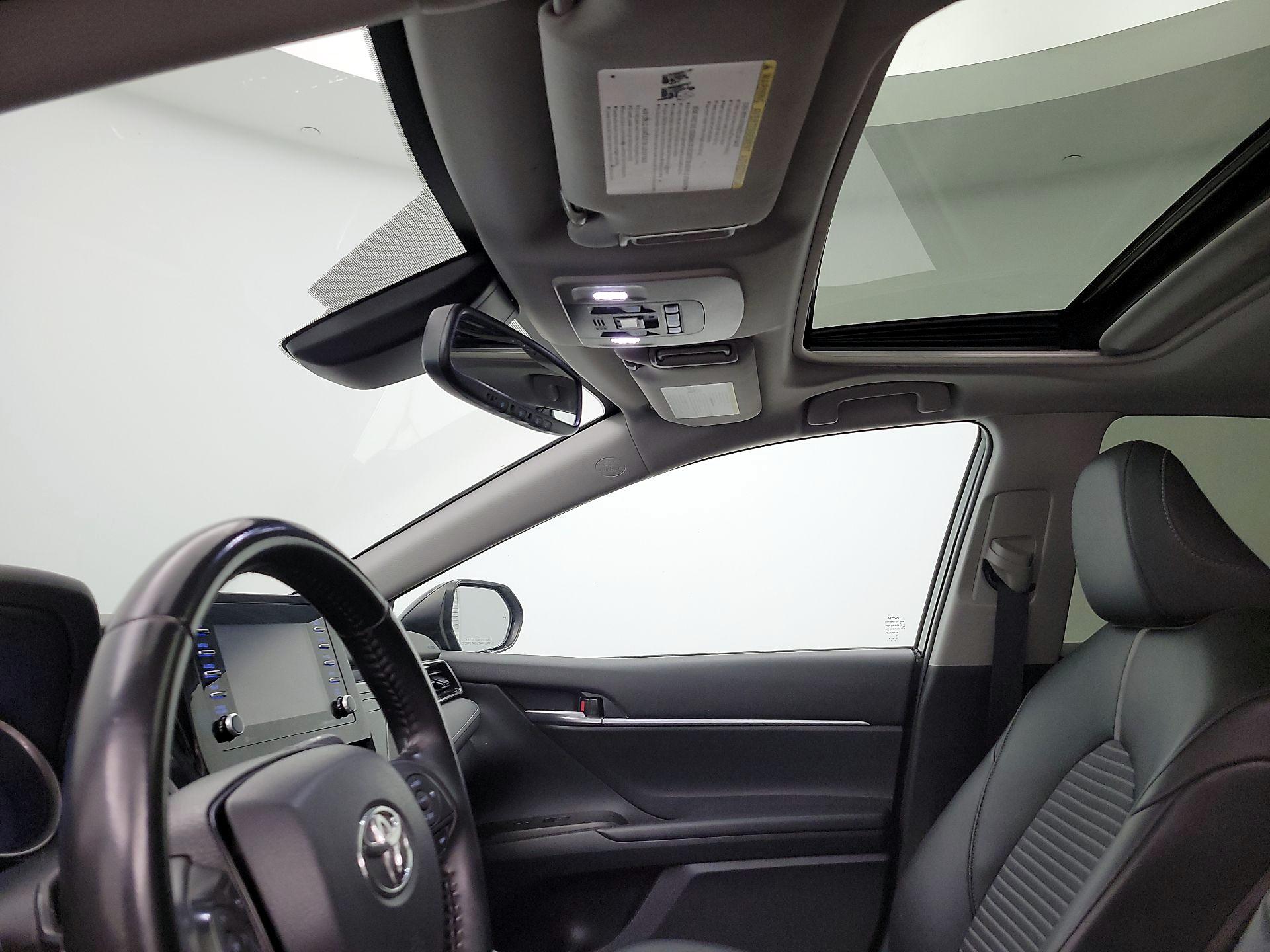 Thumbnail: 2021 Toyota Camry - 19